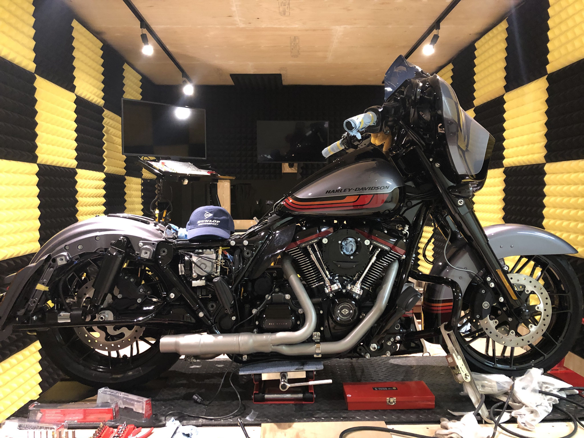 2020. CVO 117 (ｽﾃﾙｽﾍｯﾀﾞｰ)