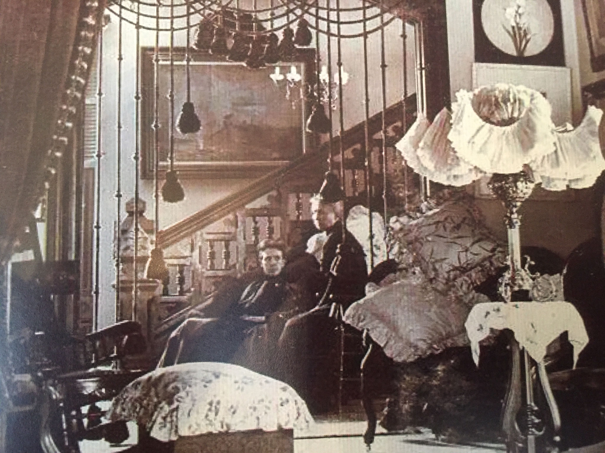 Dorothy Walker Bailey (Mrs. William S. Bailey) and unidentified female in Bailey House 
