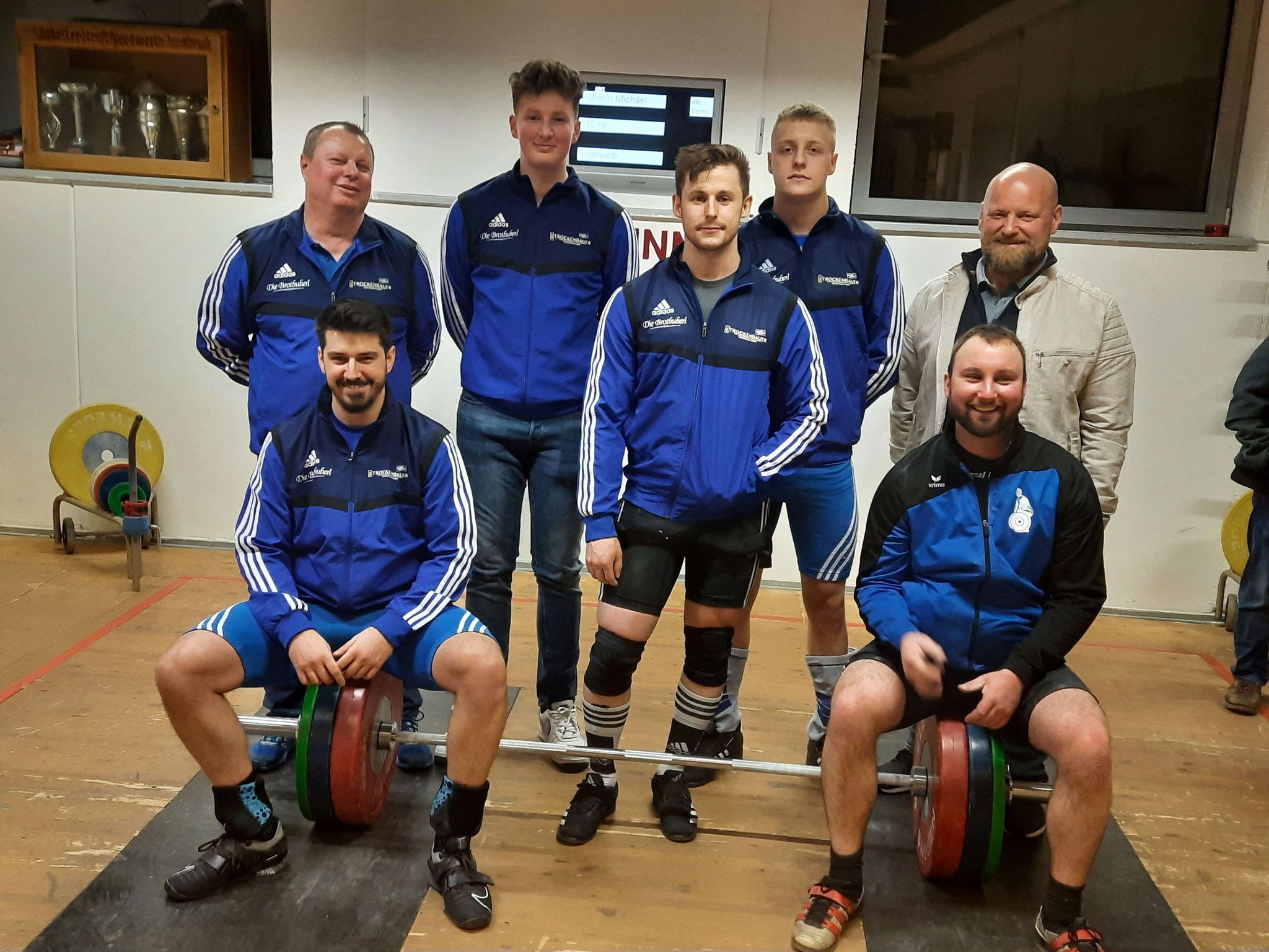 19.03.2022 - Regionalliga Sieg gegen AKI - 1 Runde im Tiroler Nachwuchscup und 50er-Party von Haggi