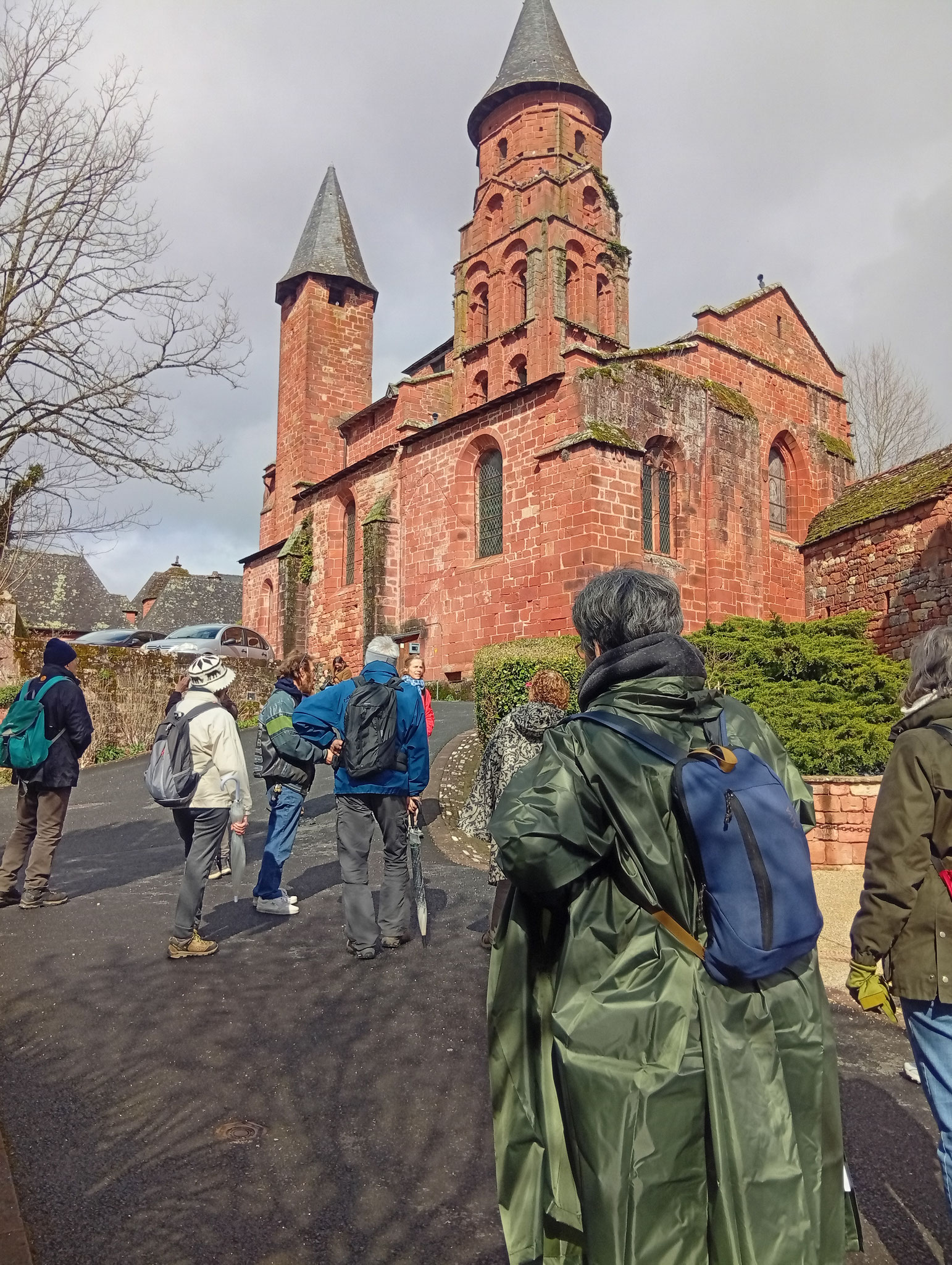 Collonges la rouge  Jeûne et Randonnée Nature Eveil et Sens Lot