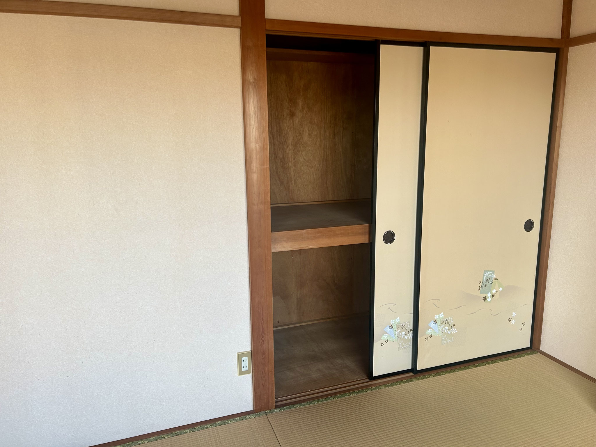 ２階和室の収納