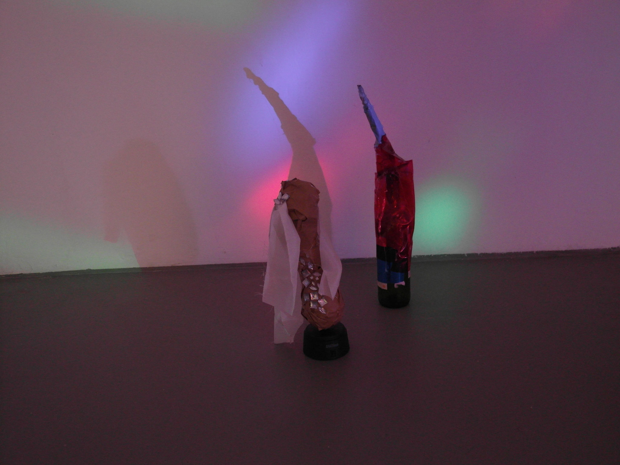 AUSSTELLUNGSANSICHT "OKKA-ESTHER HUNGERBÜHLER",  "TANZ"