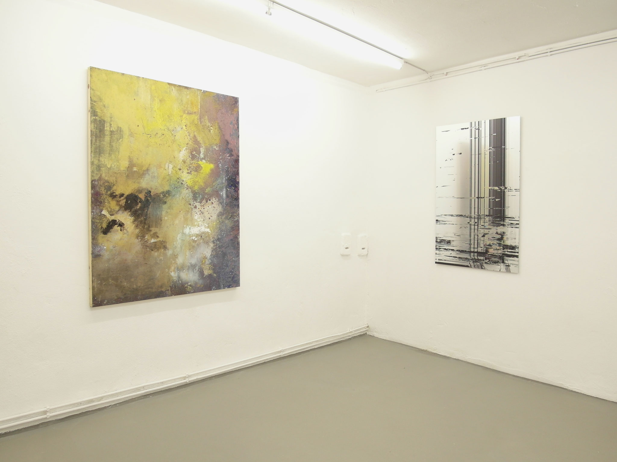 AUSSTELLUNGSANSICHT V.L.N.R. JANUS HOCHGESAND, LUKASZ FURS