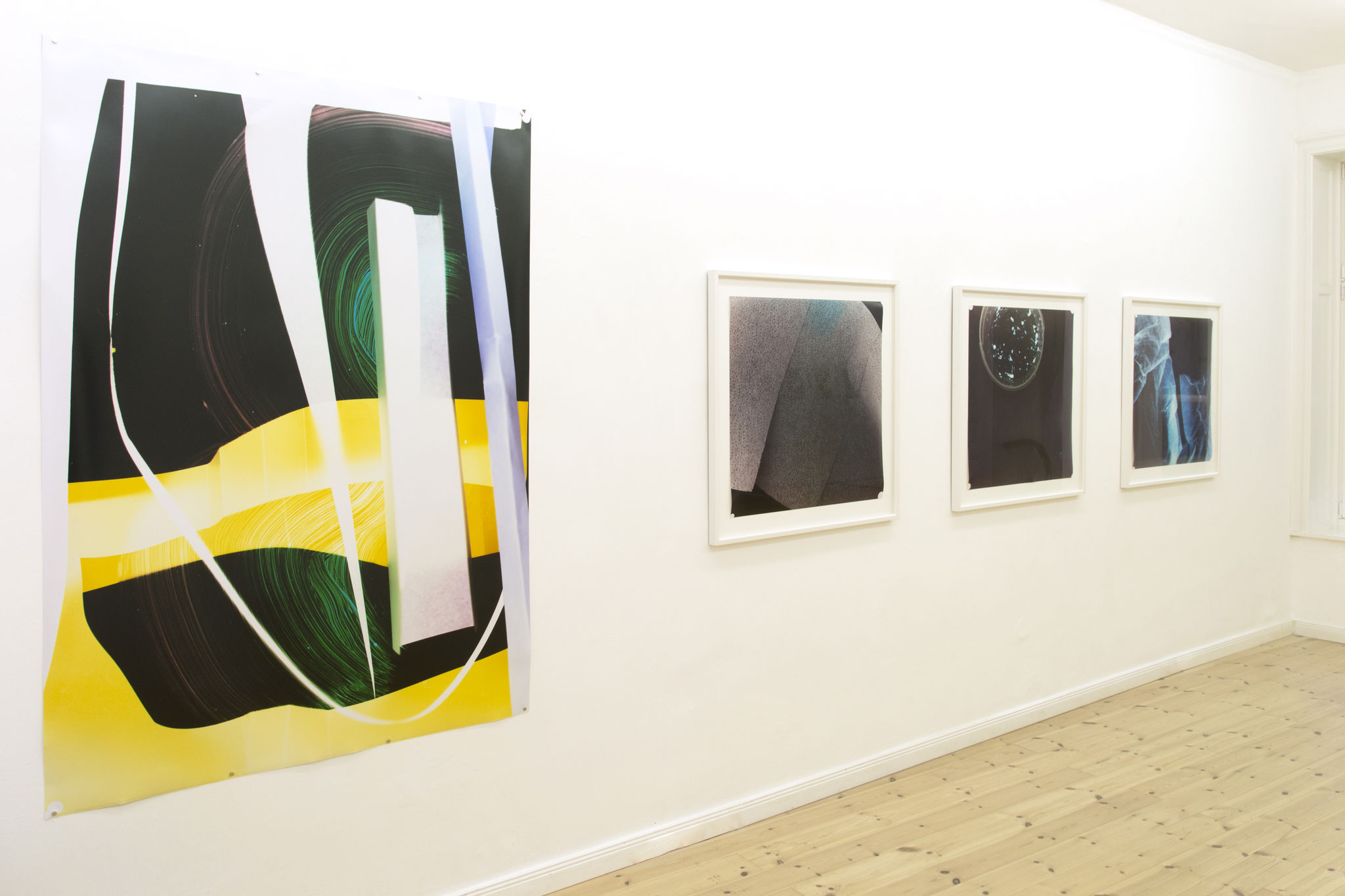 AUSSTELLUNGSANSICHT MARTA DJOURINA