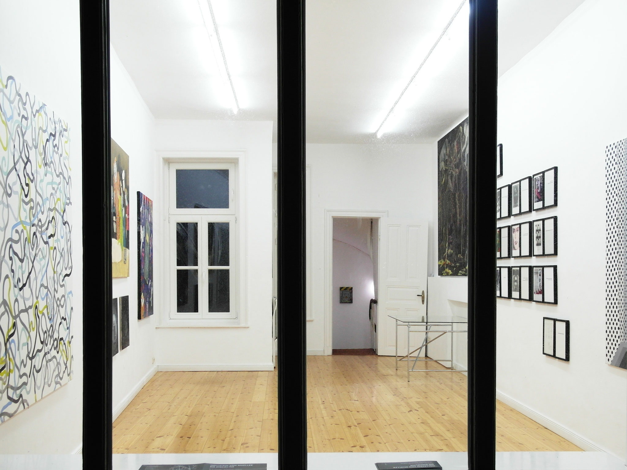 NO DISCIPLINE BLICK IN DIE AUSSTELLUNG