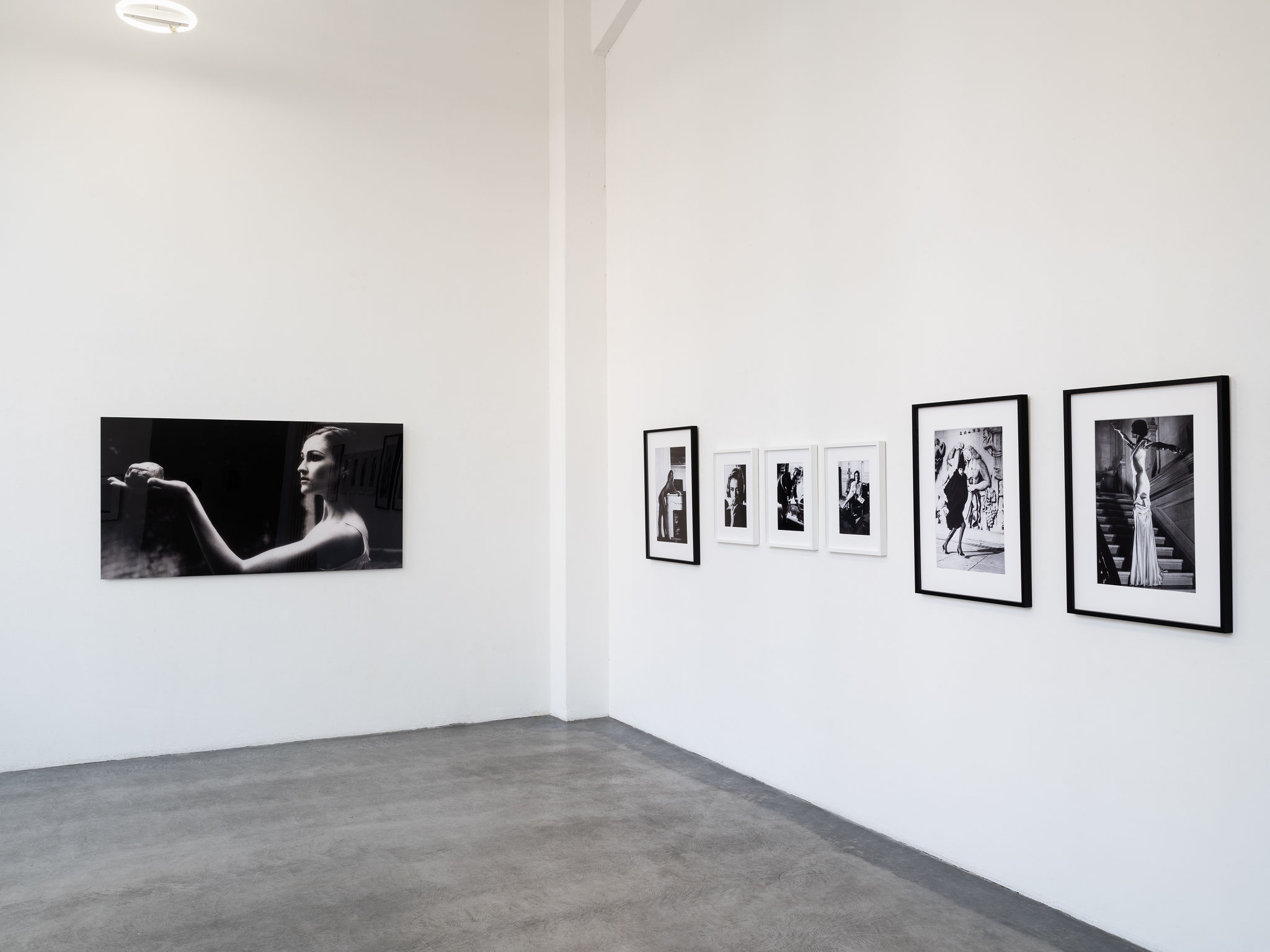 Joerg von Mueller, Aussstellungsansicht No Look for one dollar