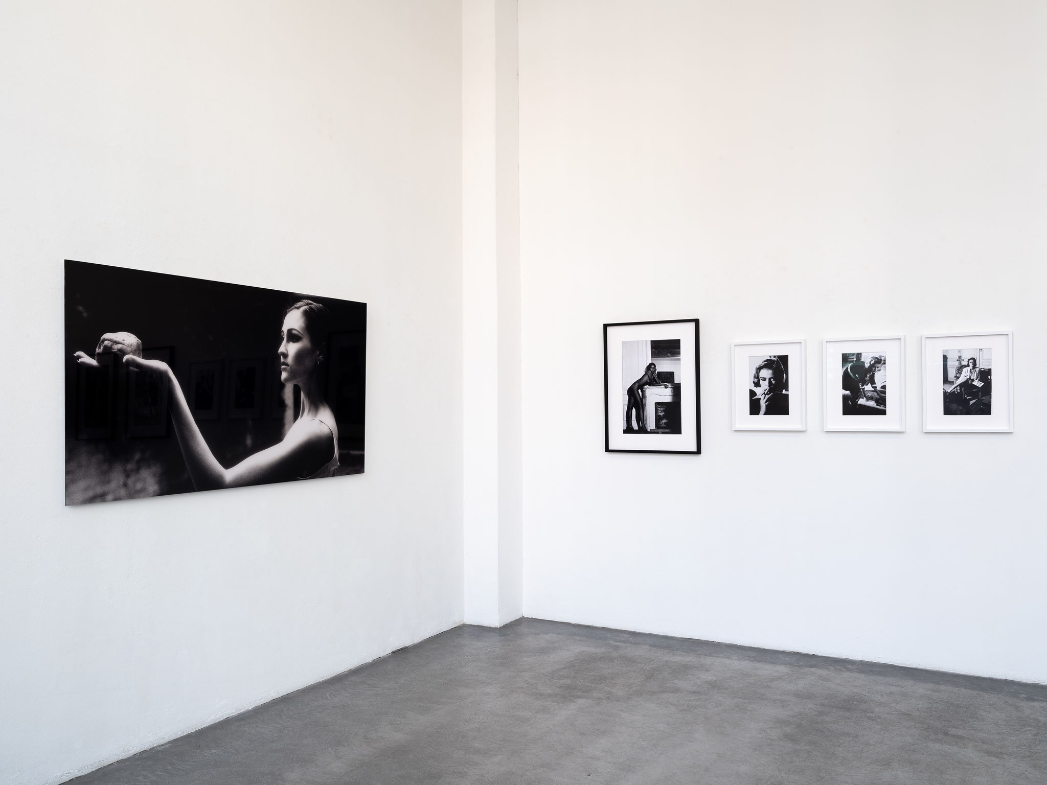 Joerg von Mueller, Aussstellungsansicht No Look for one dollar