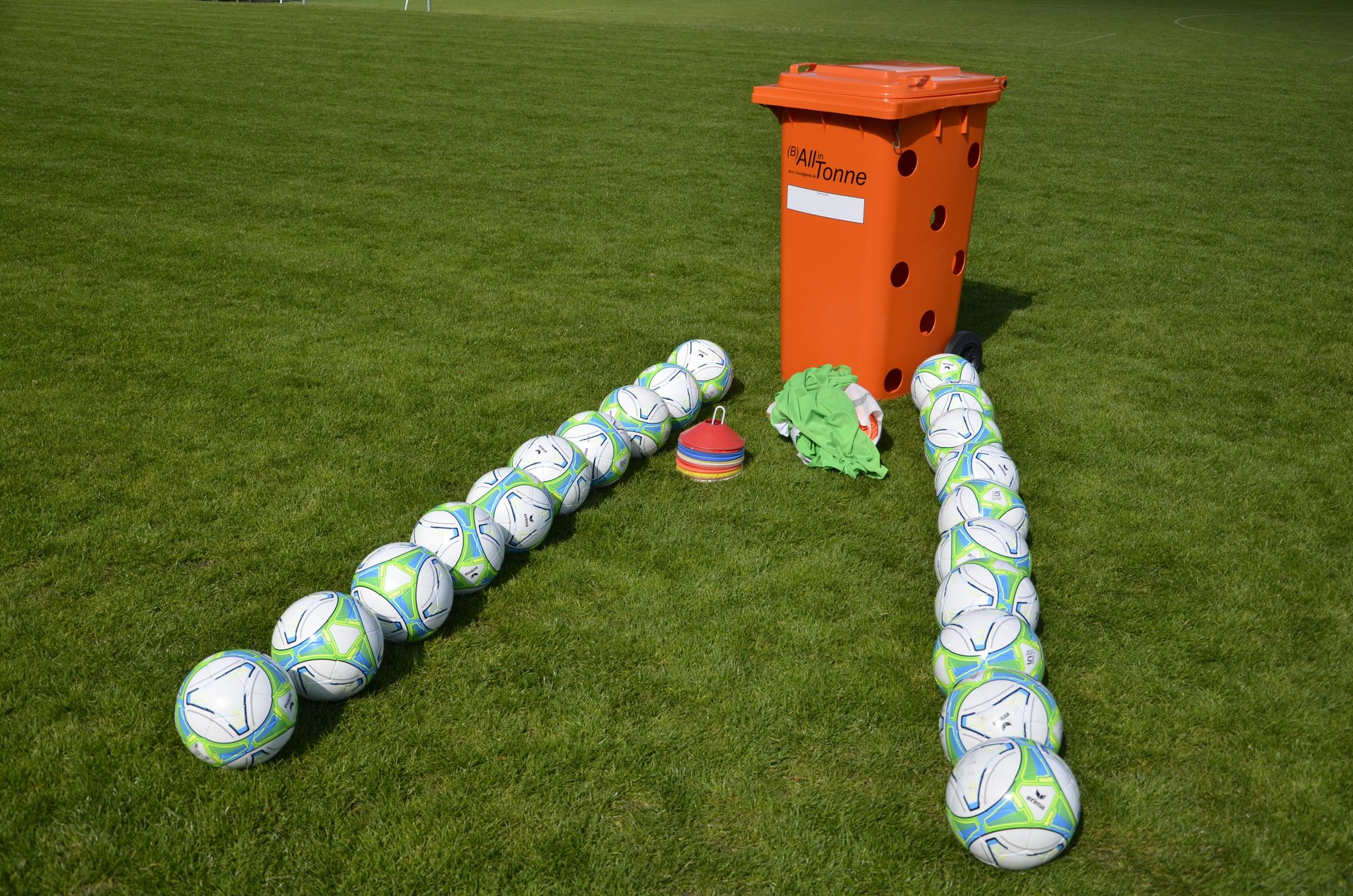 Balltonne, Bällebox, Trainingsbedarf