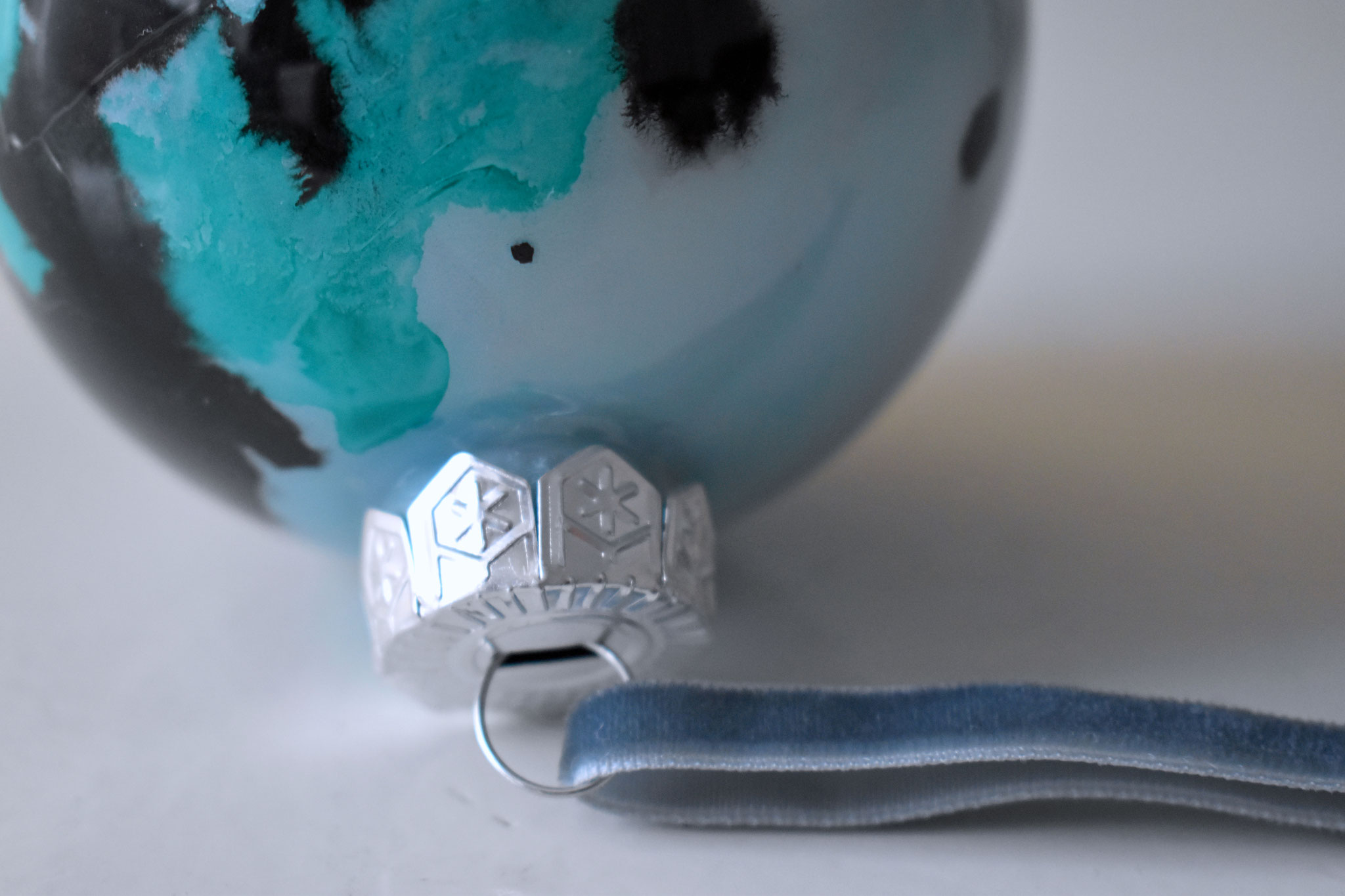 "Glacier" glass Christmas ornament, ∅ 8 cm € 39.- SOLD