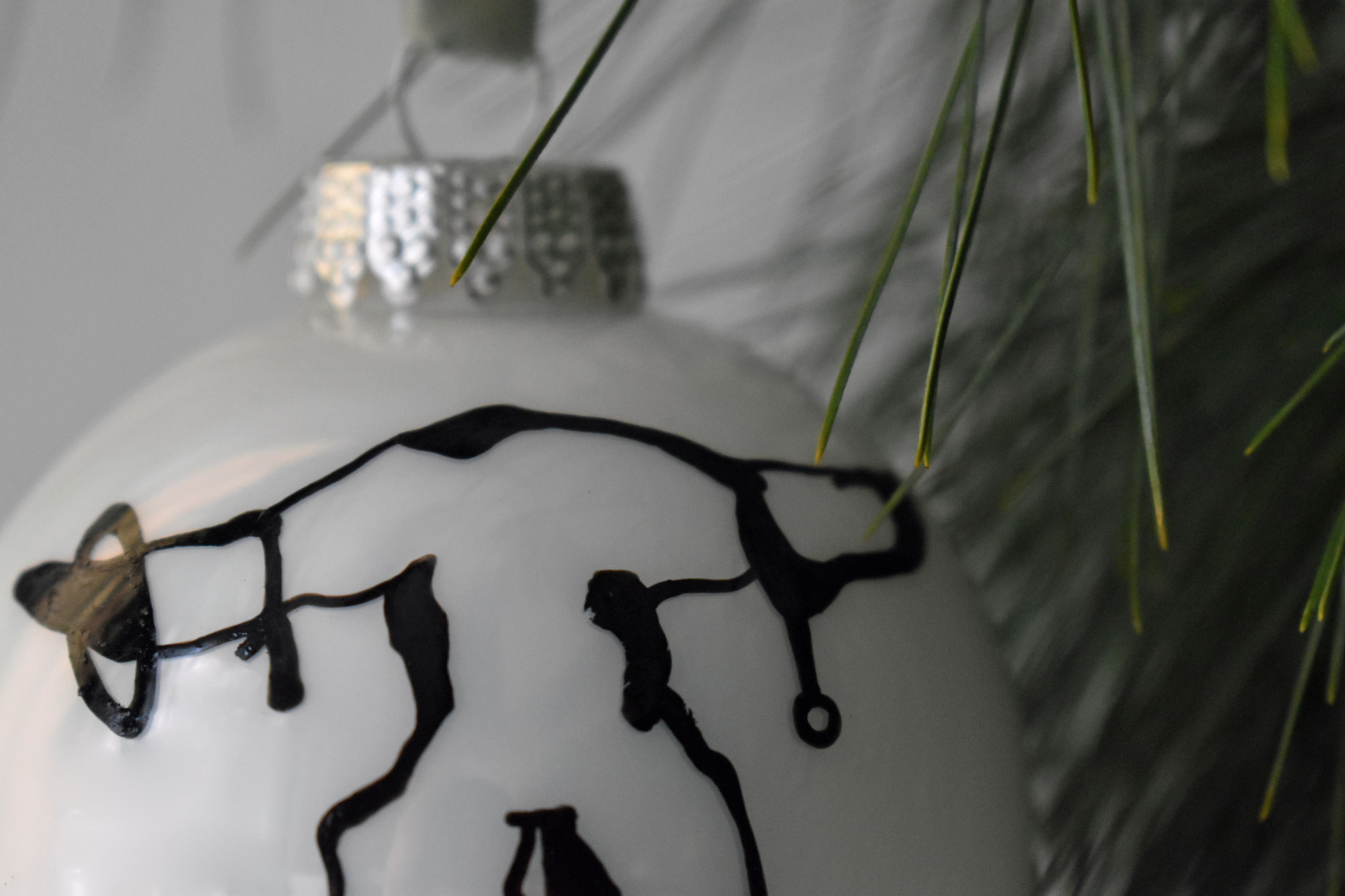 "Hank" glass Christmas ornament, ∅ 8 cm | NOW € 12,50 (€ 24,90)