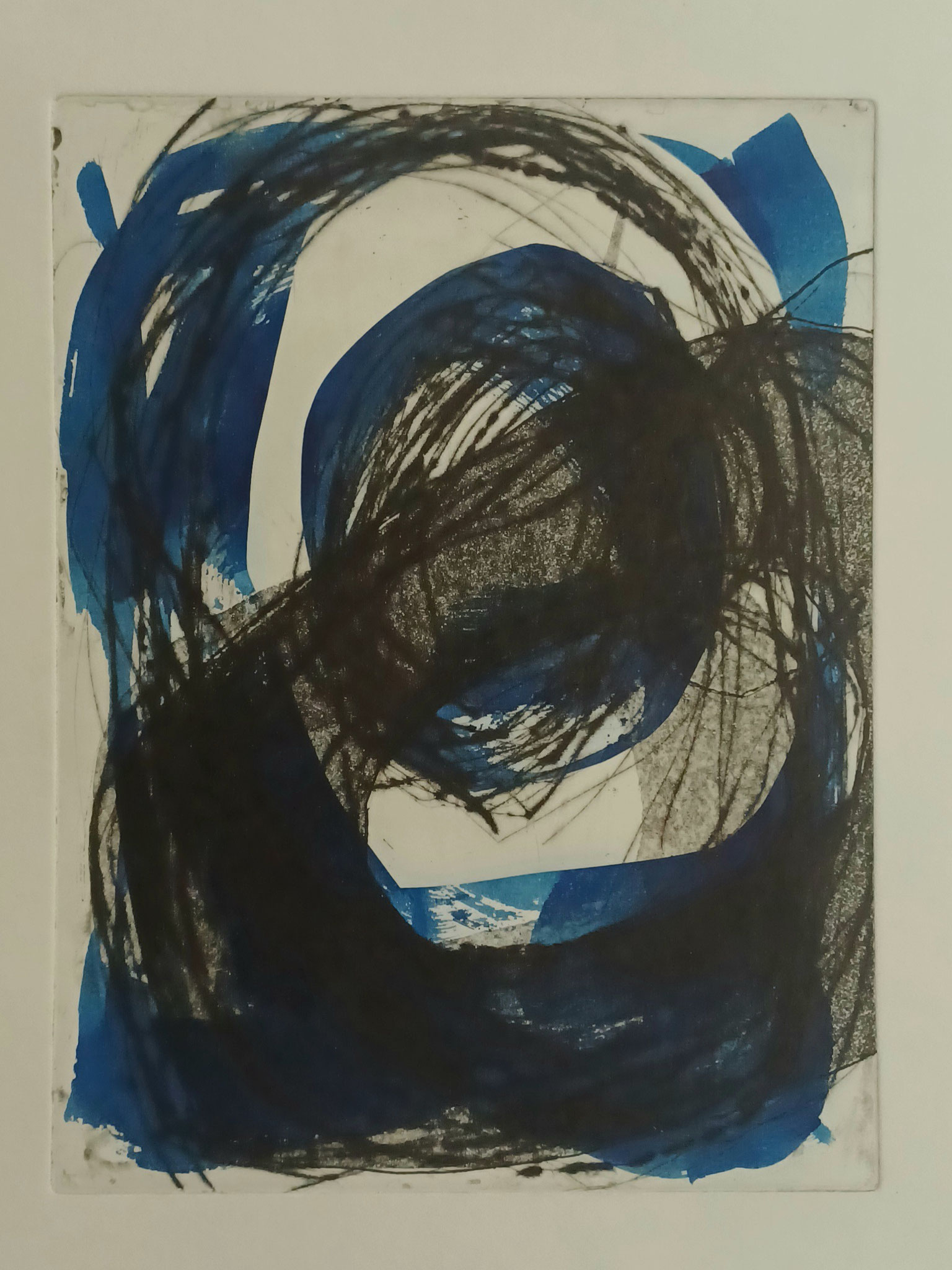 Aquatint, droge naald met cyanotopie, onderdeel van expo Norg Grafiektriënnale 2025