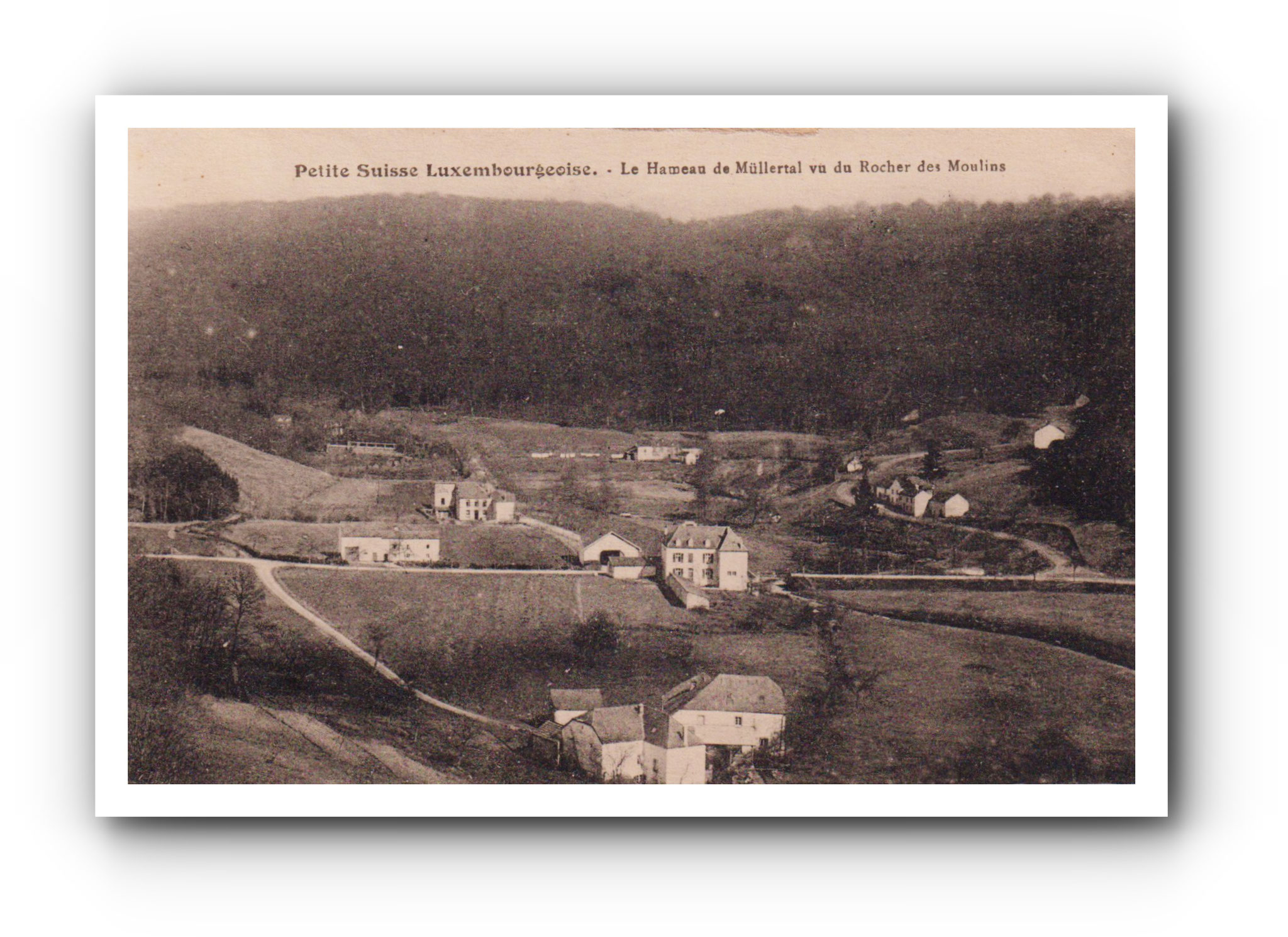 - Petite Suisse Luxembourgeoise - Le Hameau de MÜLLERTHAL vu du Rocher des Moulins - 25.06.1926 -