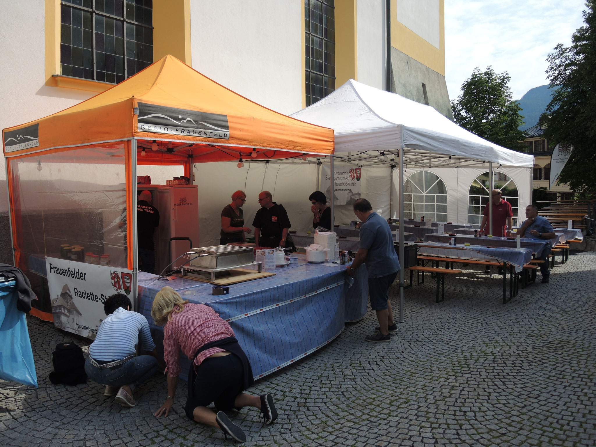 Frauenfelder Raclettestand am Aufbau