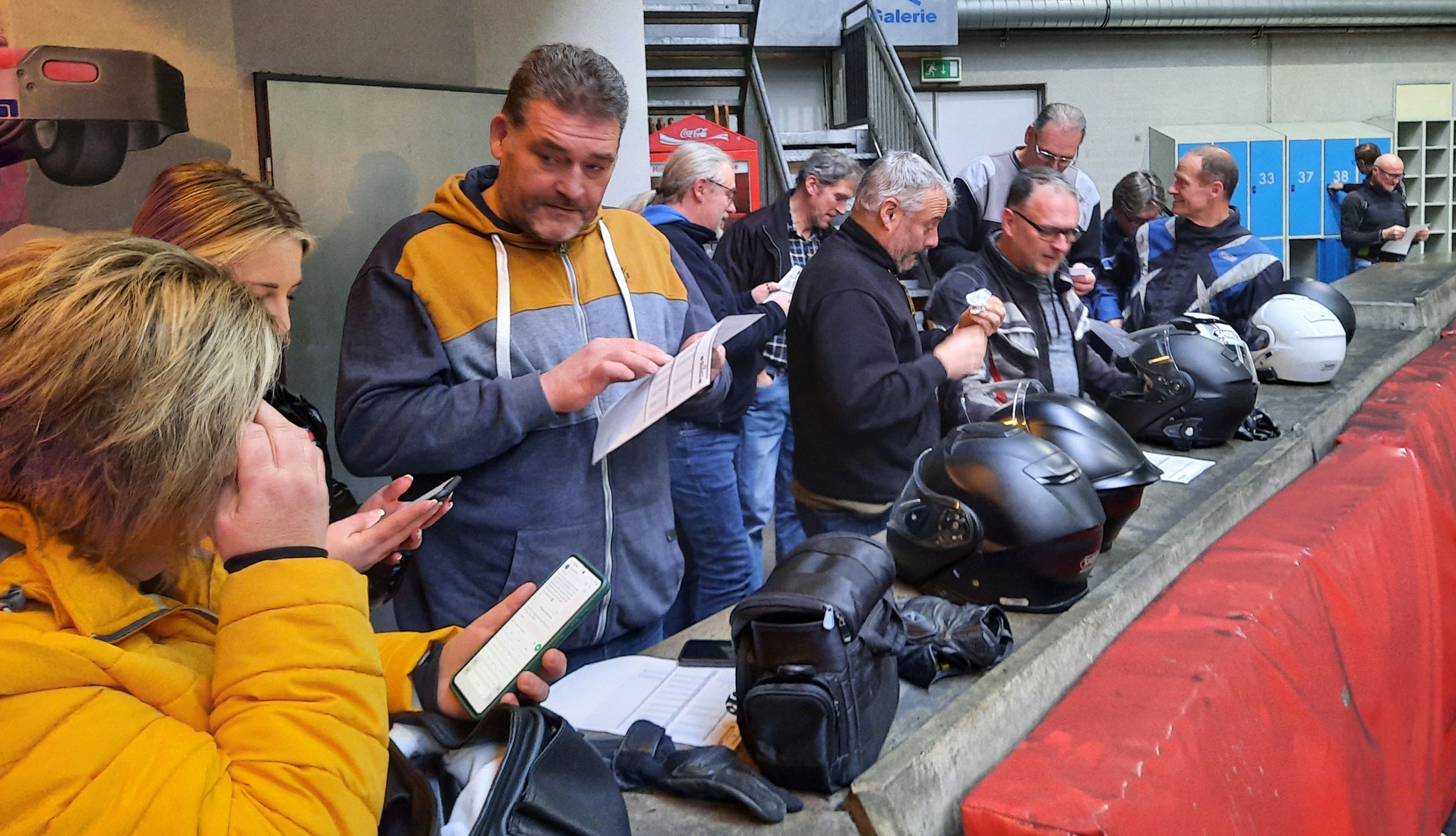gespannt auf die Platzierung fürs 1.Rennen