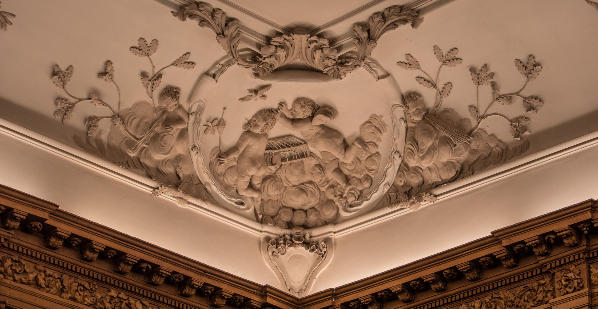 Détail allégorique du plafond de l'antichambre (2021)
