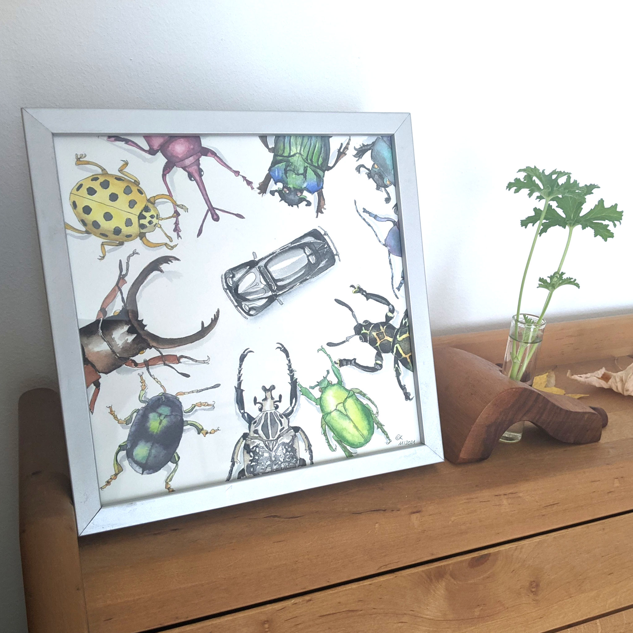 Aquarellbild "Käfergeschichte": gerahmt in silbernem Rahmen