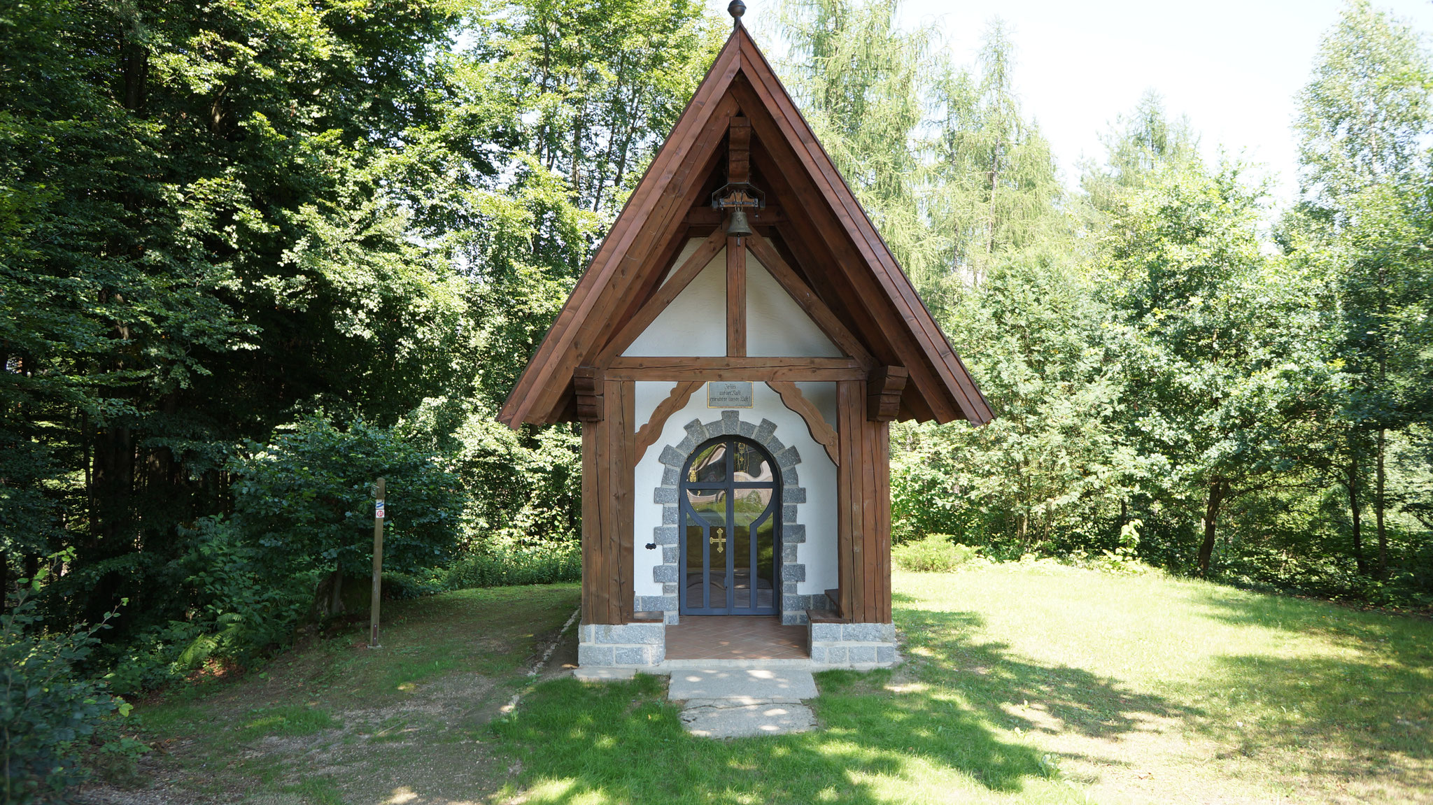 Maria Rast Kapelle - hier beginnen die Wanderwege (gegenüber vom Ferienhaus)