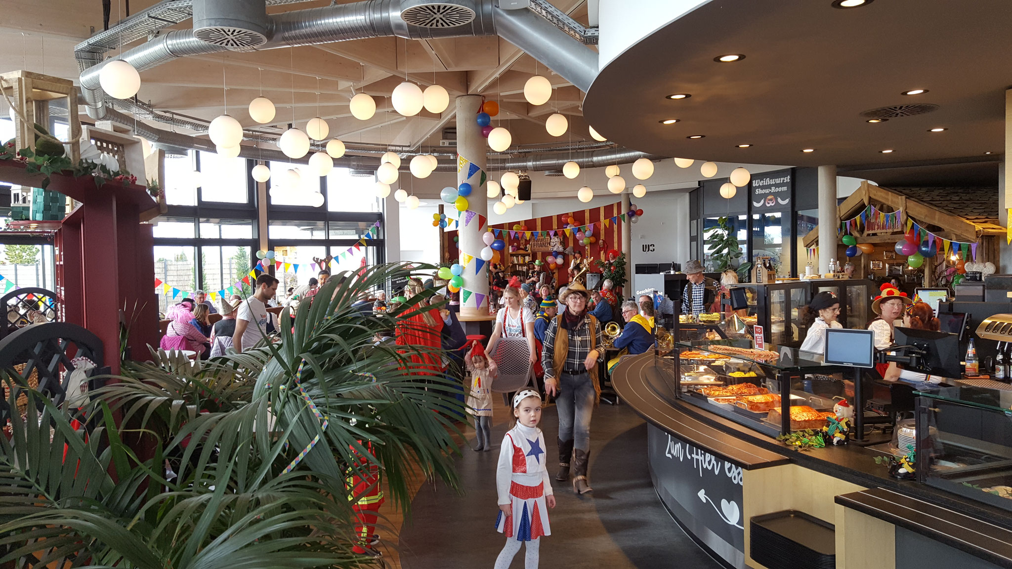 Fasching im Bistro