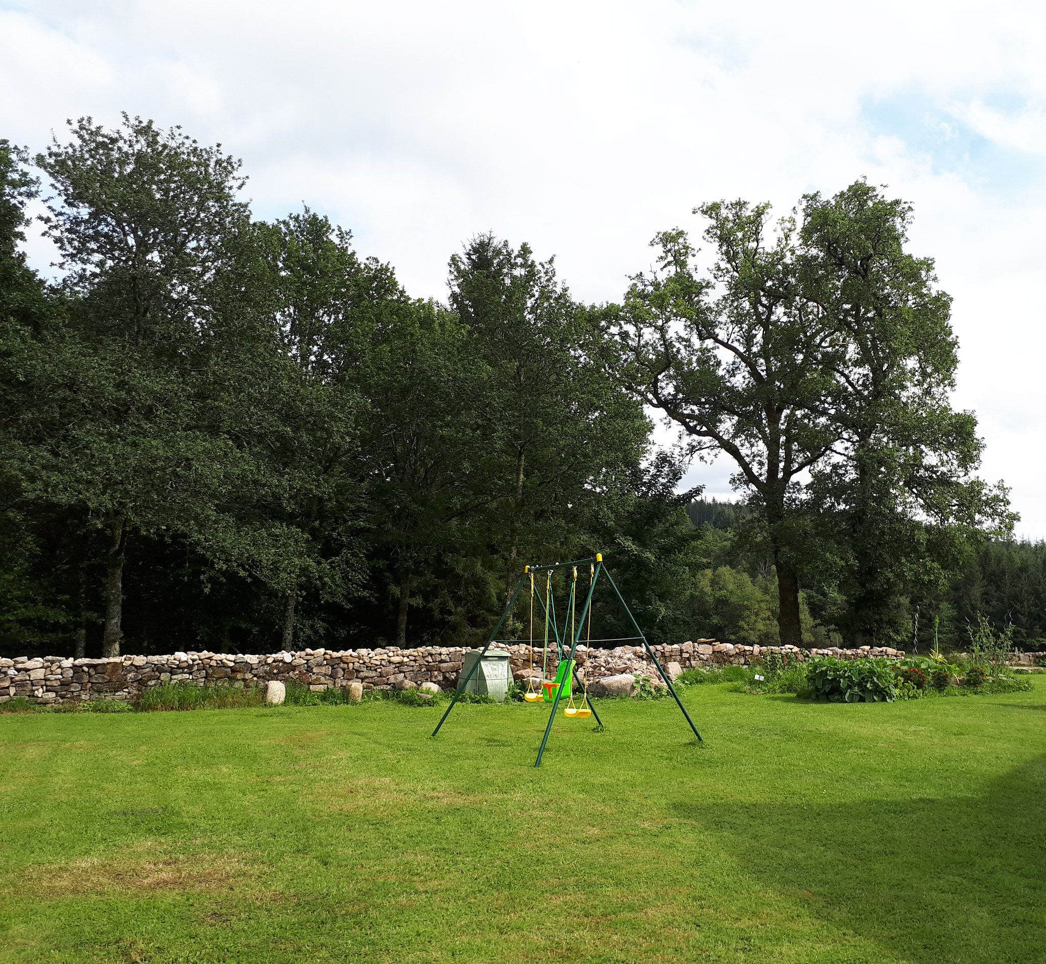 Le jardin en été