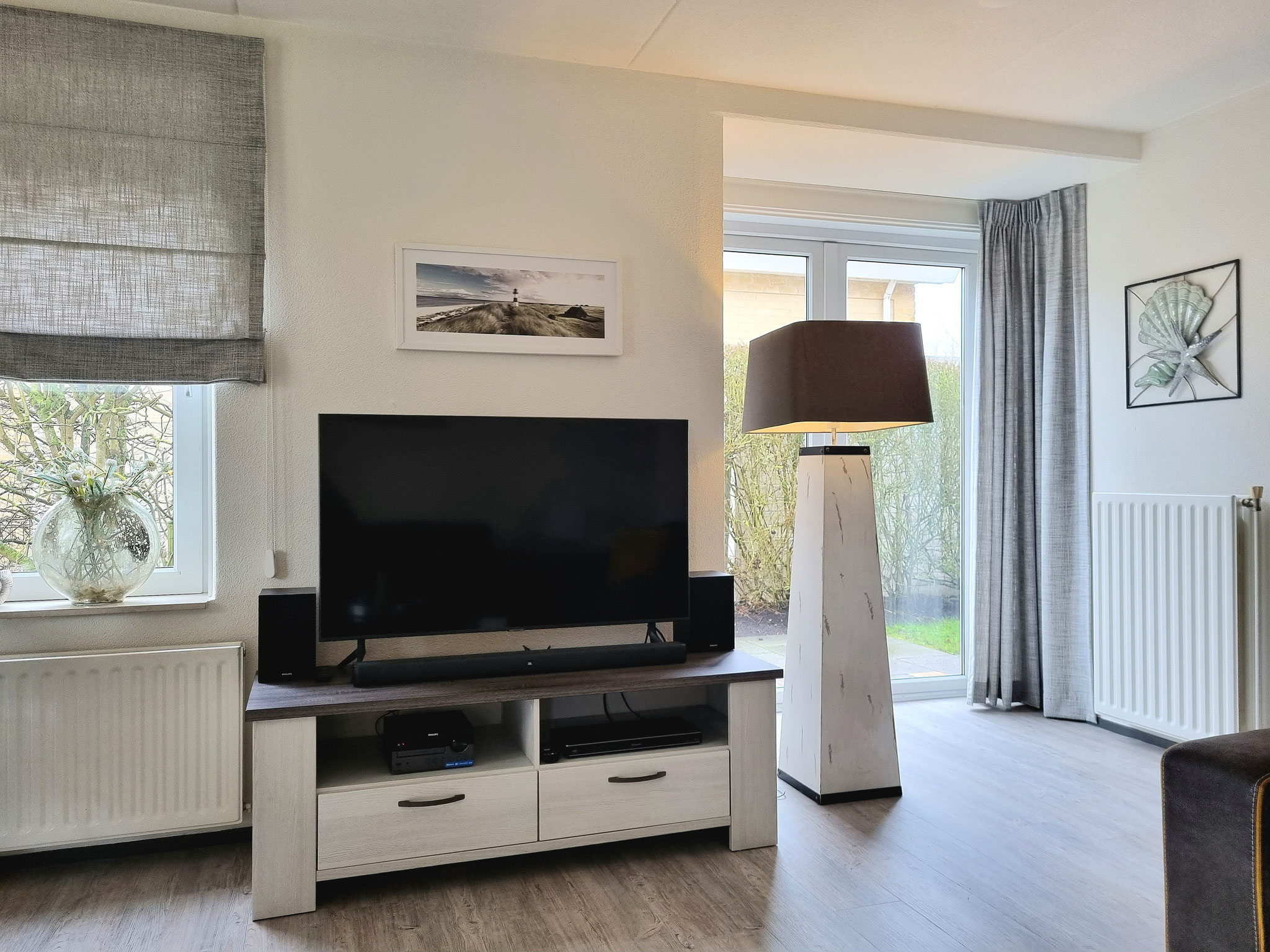 50" Ultra HD 4K-Smart-TV mit Soundsystem