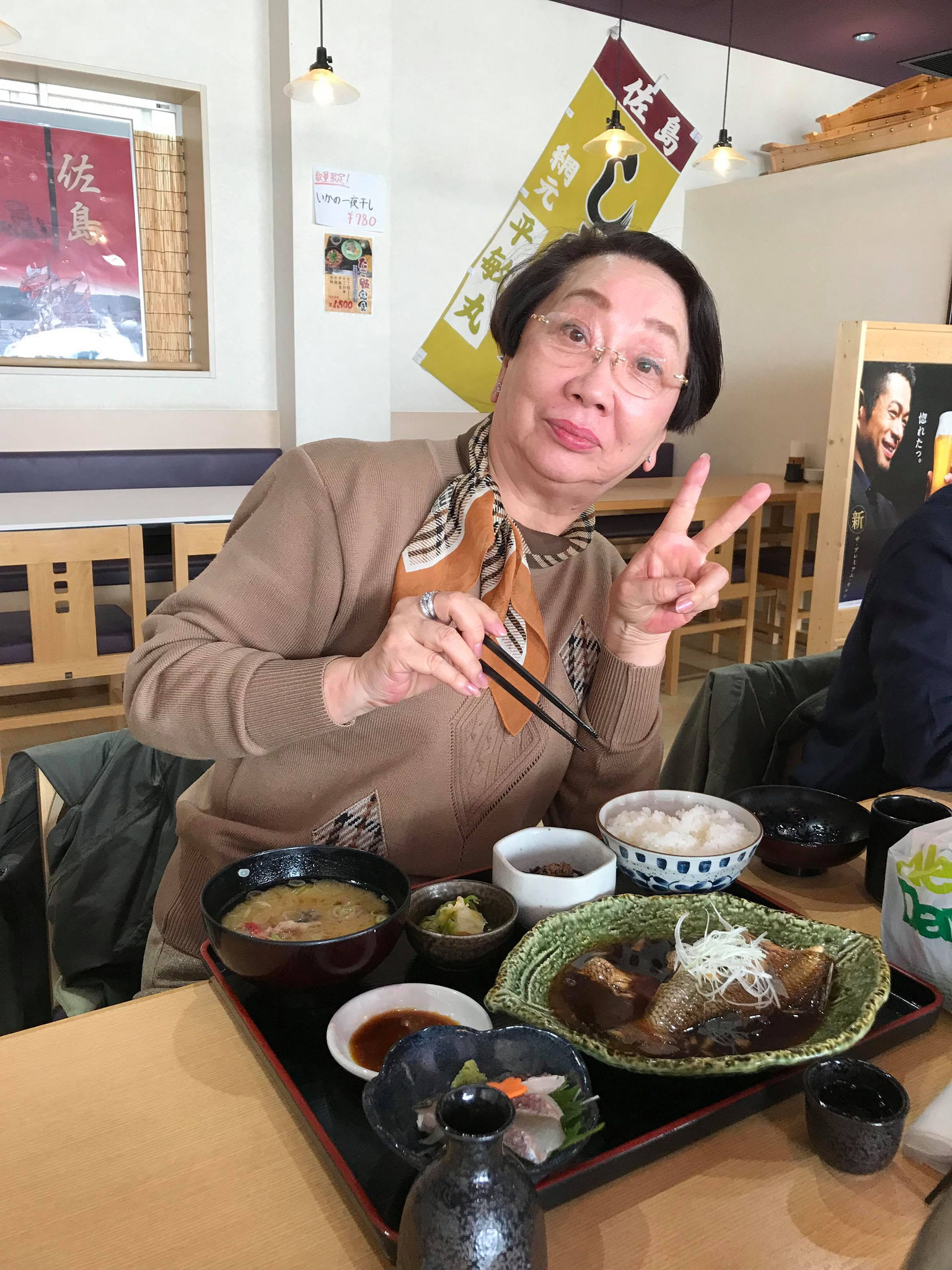横須賀ポートマートにて美味しいランチ。石井さんの素敵な笑顔