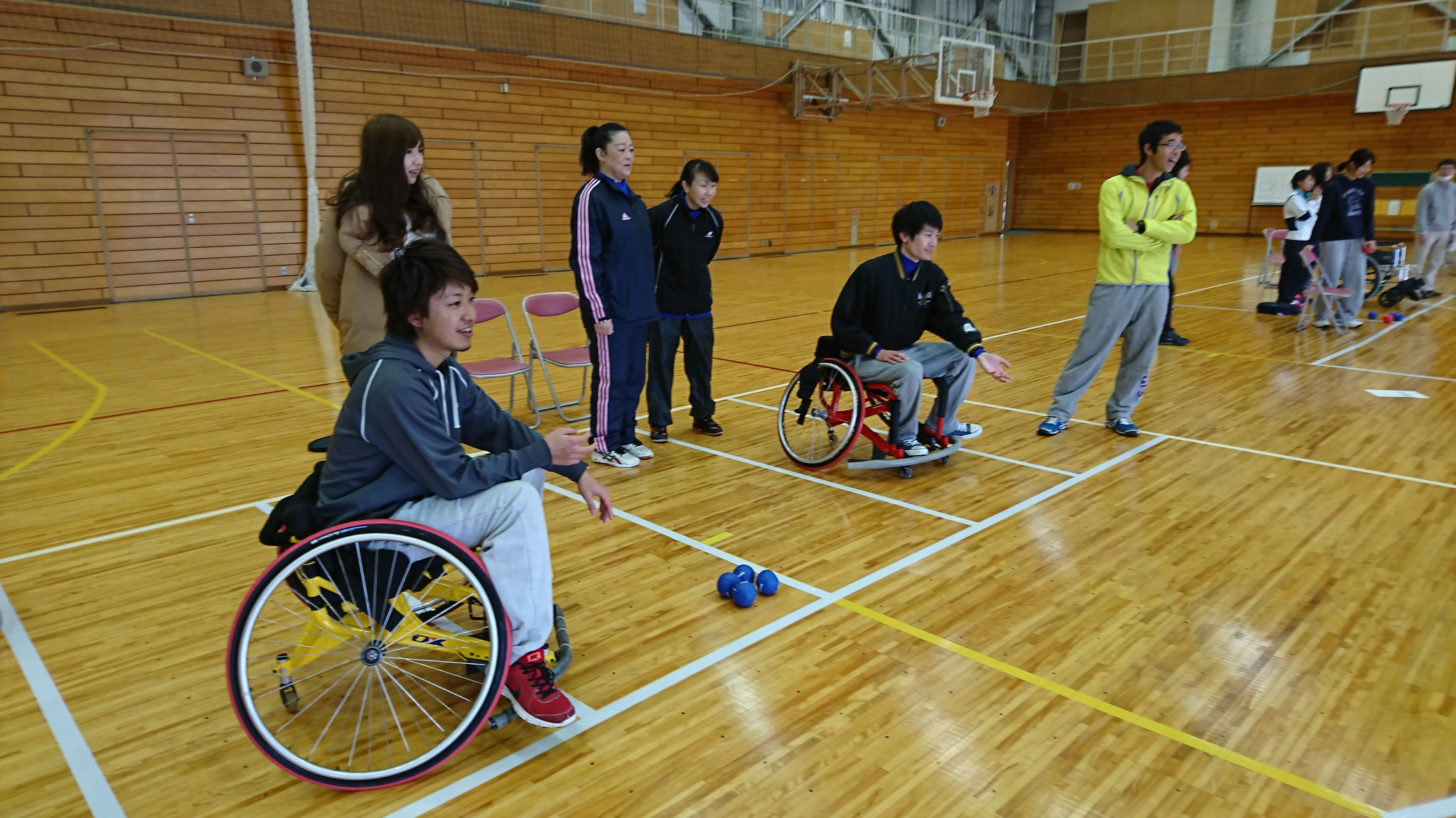 車椅子からでも投げられますよ