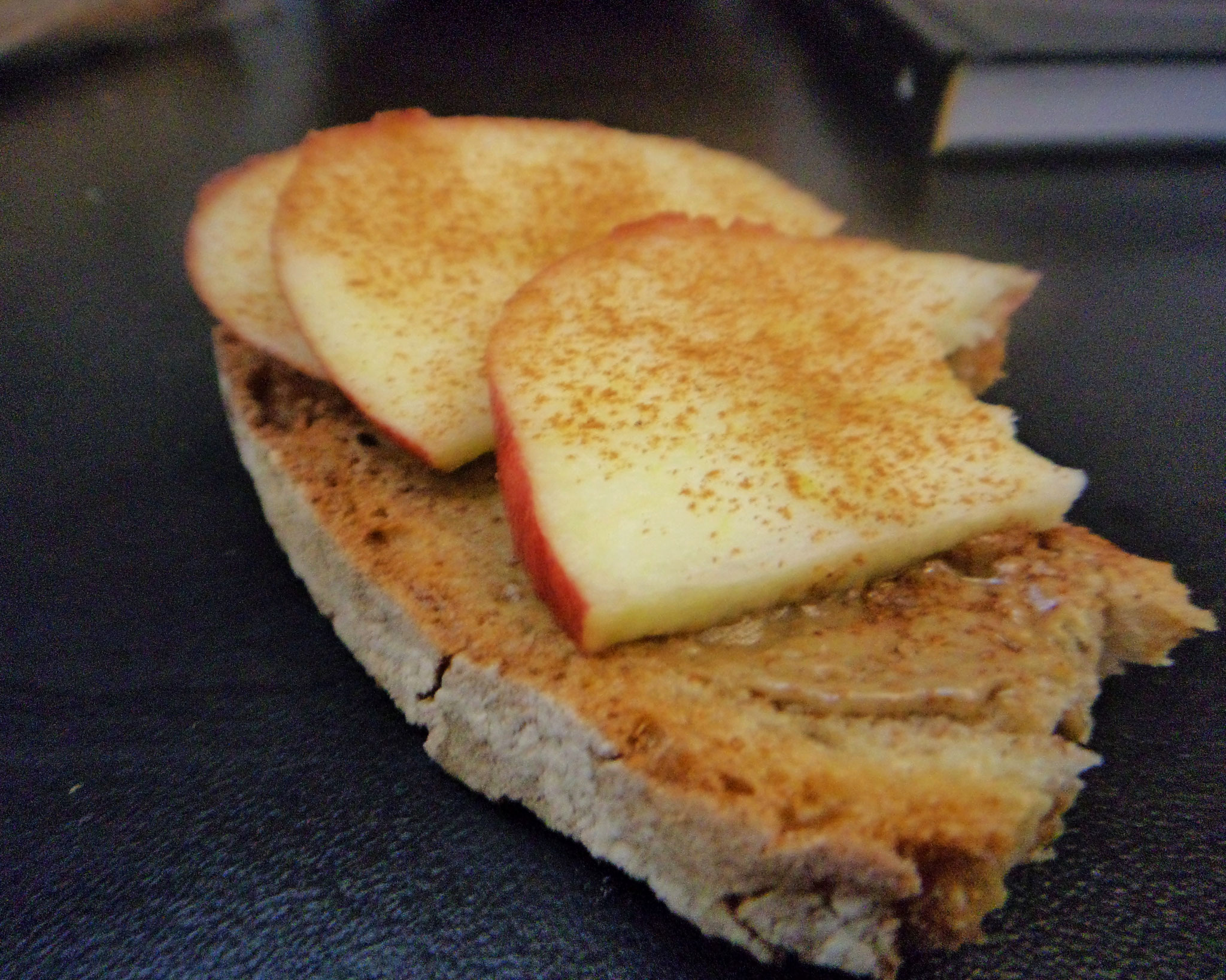 Tahini Apples Cinnamon Bread