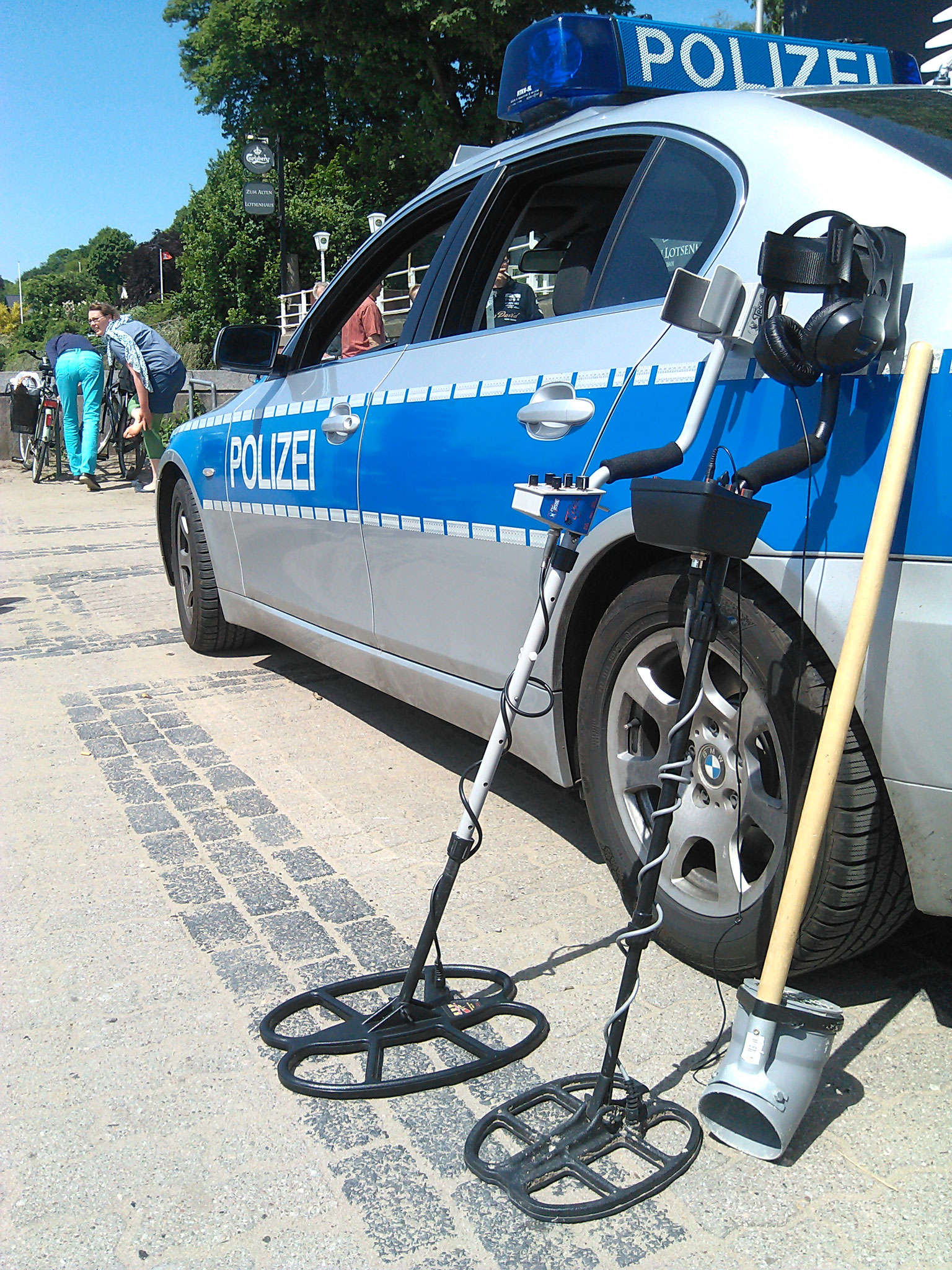 Sucheinsatz Behörde!