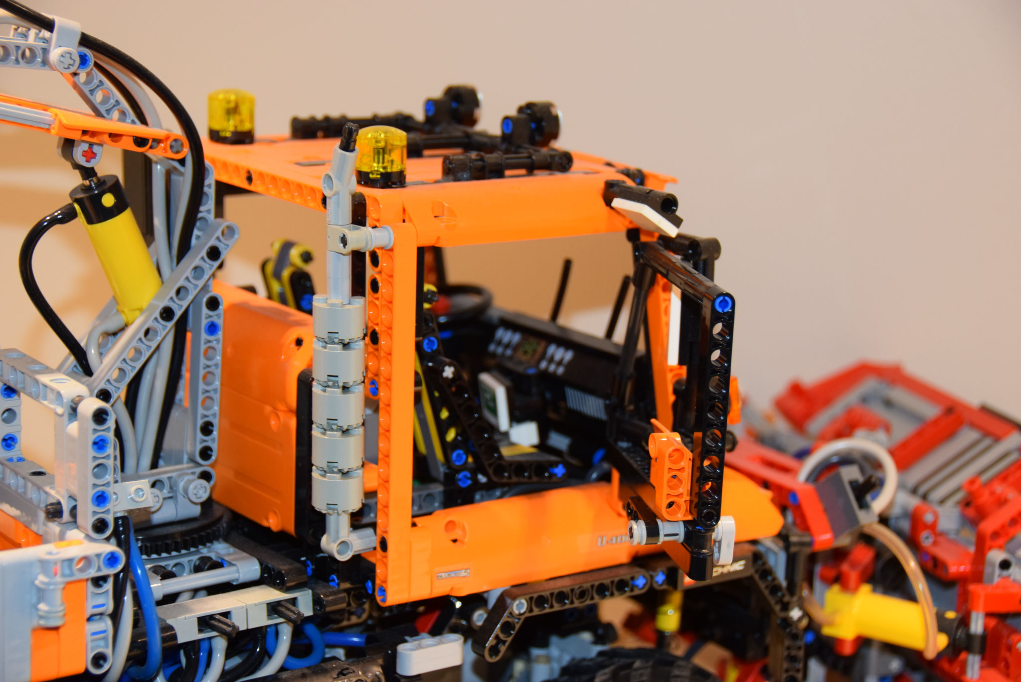Lego 8110 b model hotsell