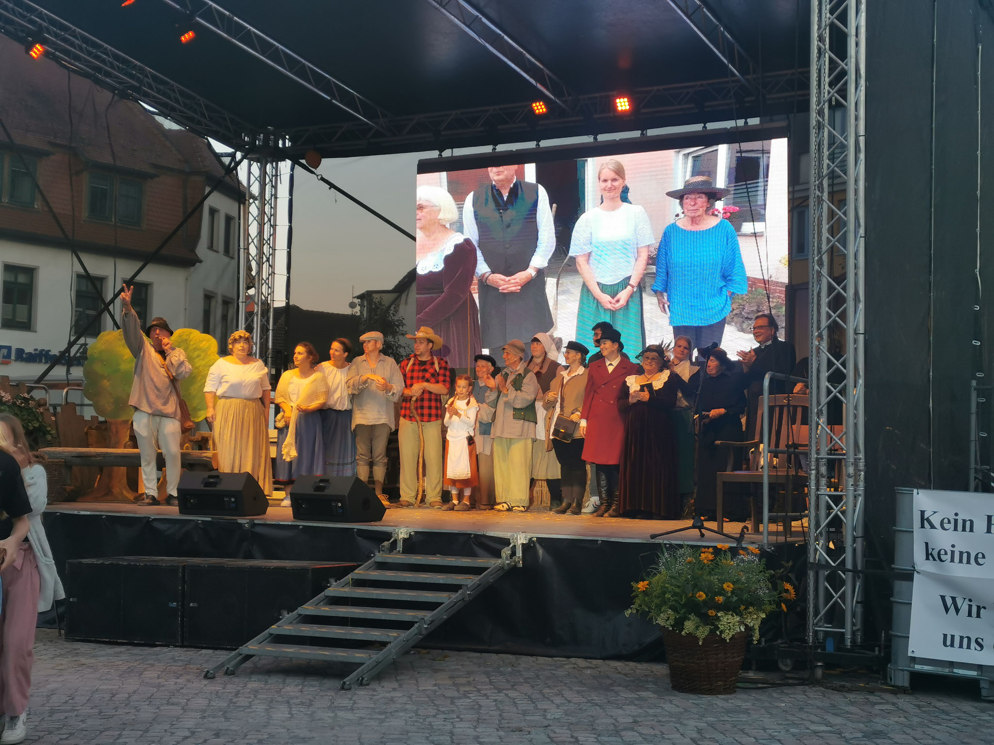 Premiere "Kein Hüsung – Eine Stadt spielt Fritz Reuter"