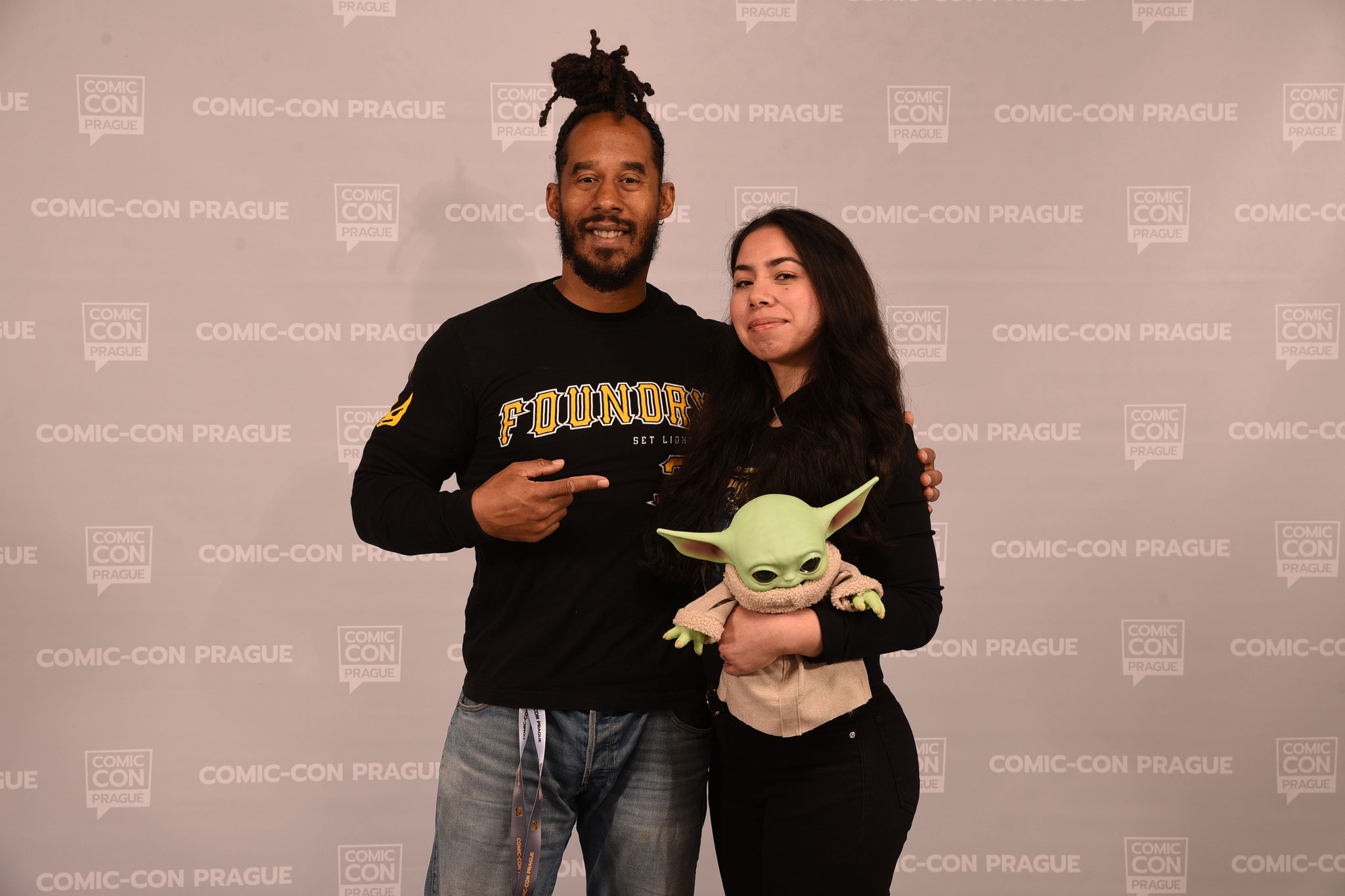 LATEEF CROWDER "MANDO" from "THE MANDALORIAN" (Comic Con Prague // March 14, 2026)