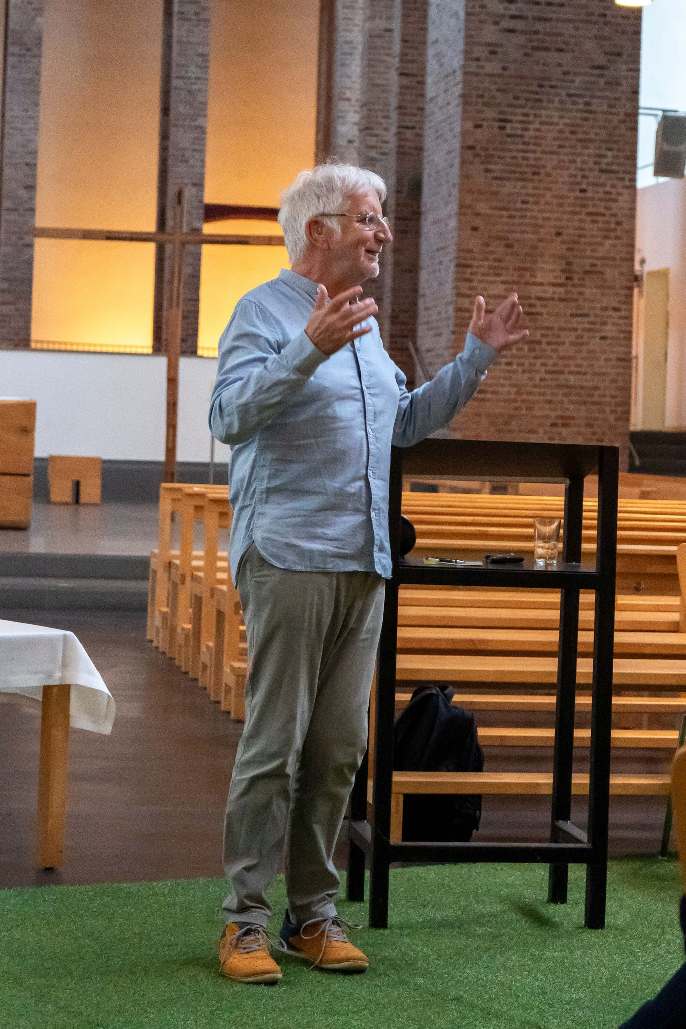 Atempausen für die Seele-Lesung mit Pierre Stutz im Sommercafé