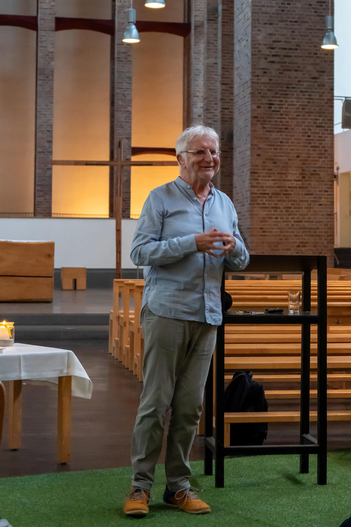 Atempausen für die Seele-Lesung mit Pierre Stutz im Sommercafé