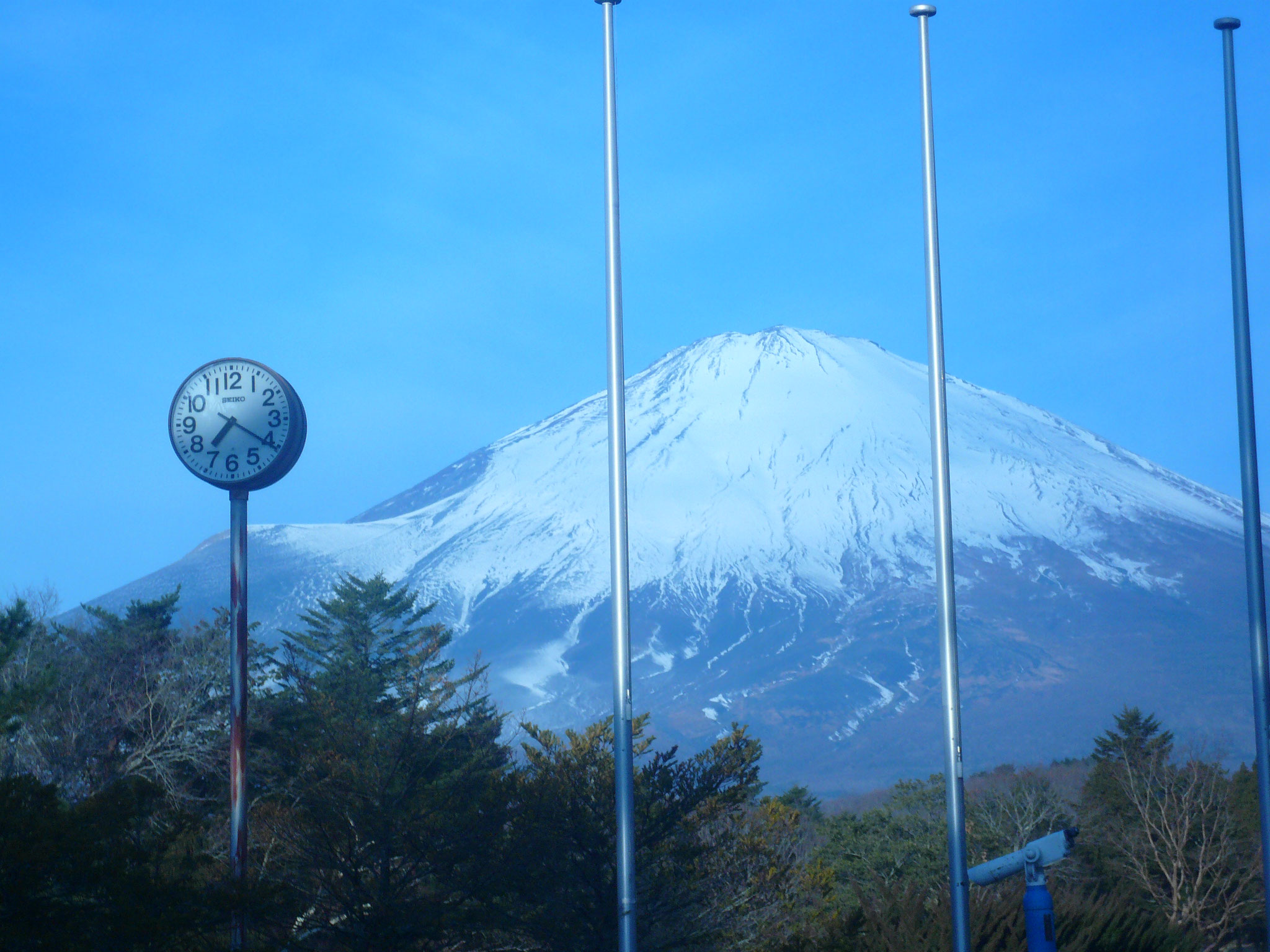 富士平原ゴルフ快晴鮮やかな富士山