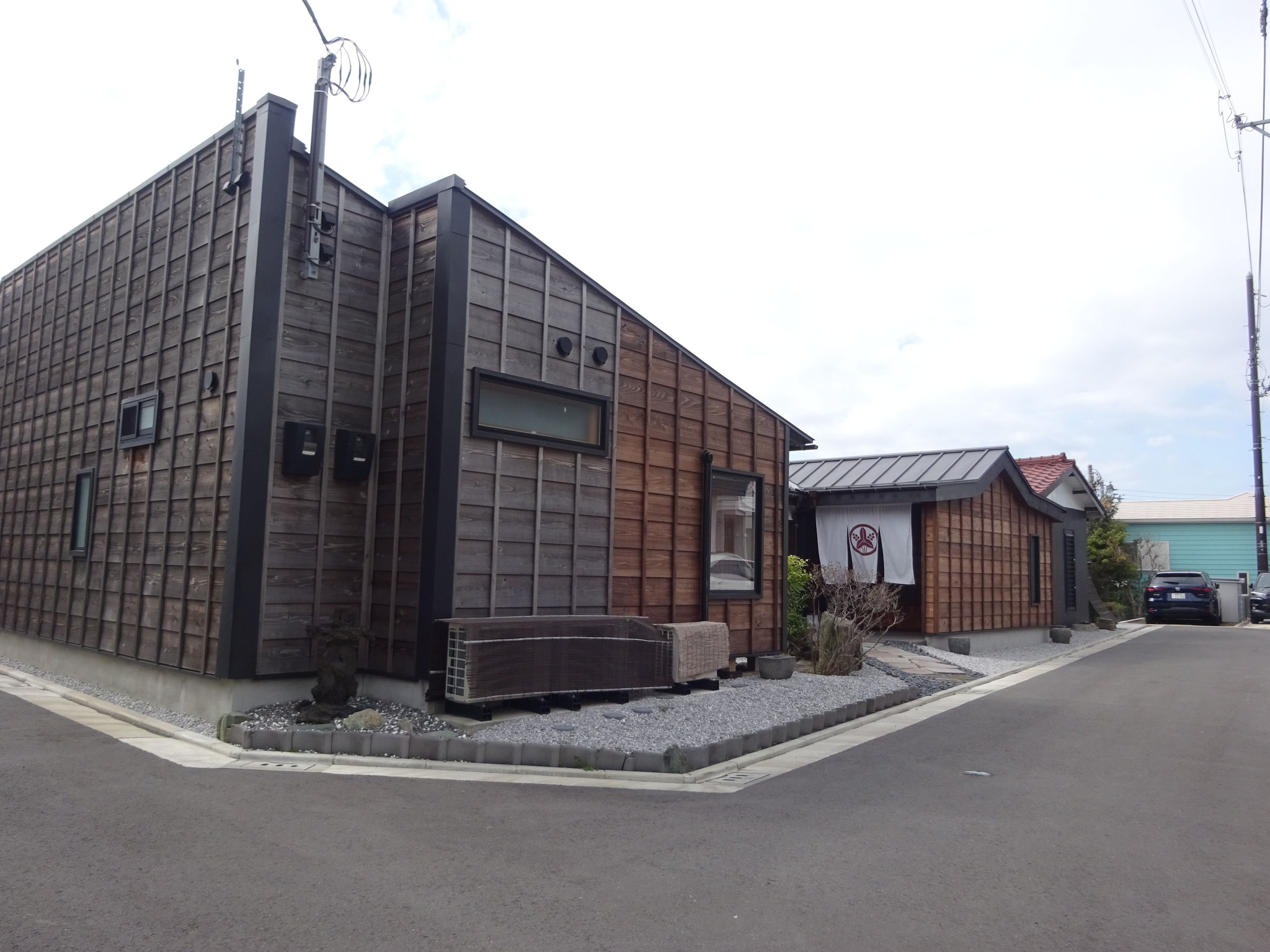 茅ヶ崎館(昔は小津監督、今は是枝監督ご贔屓の老舗旅館！)