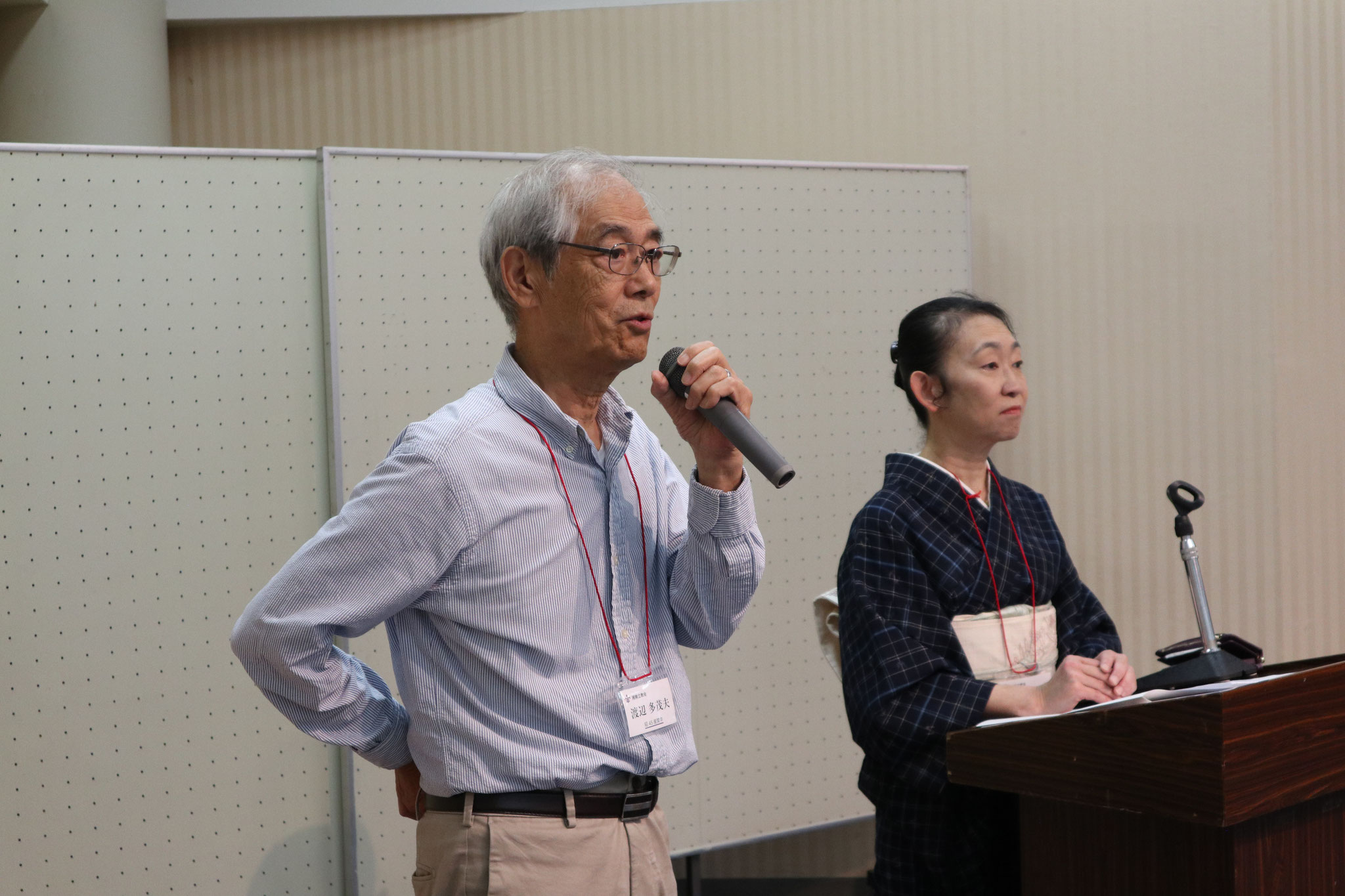 事務局　渡辺さんと小原副会長
