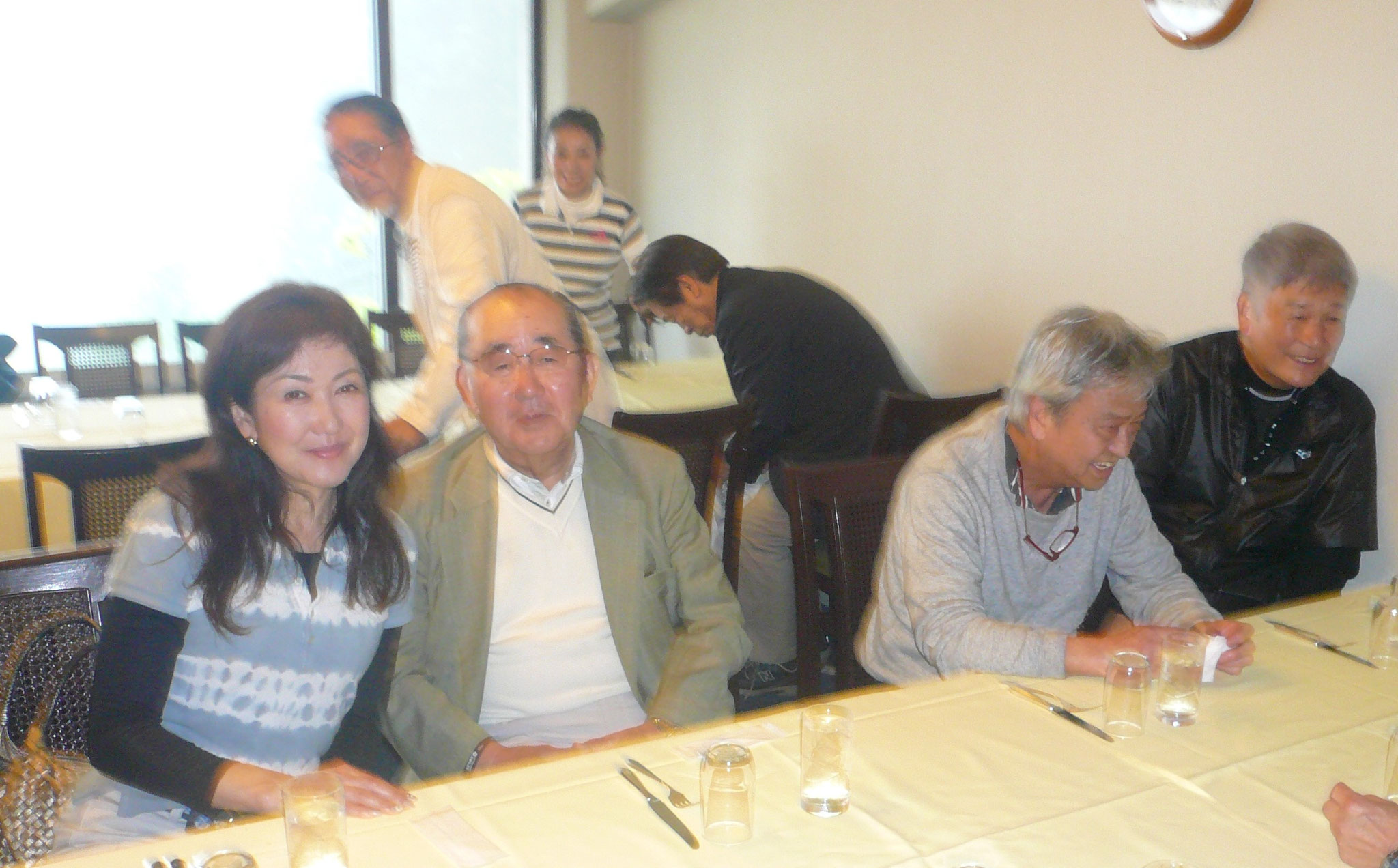 富田さんと山崎さん柿澤さん今井さん