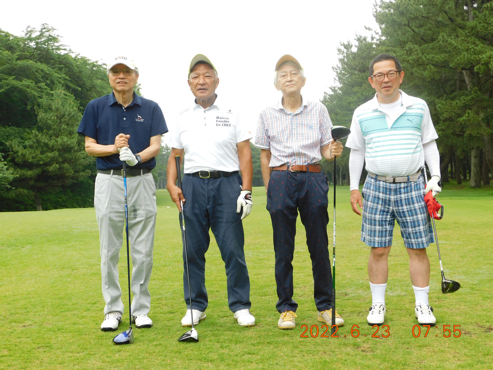 アウト1組倉泉さん左2安田さん右