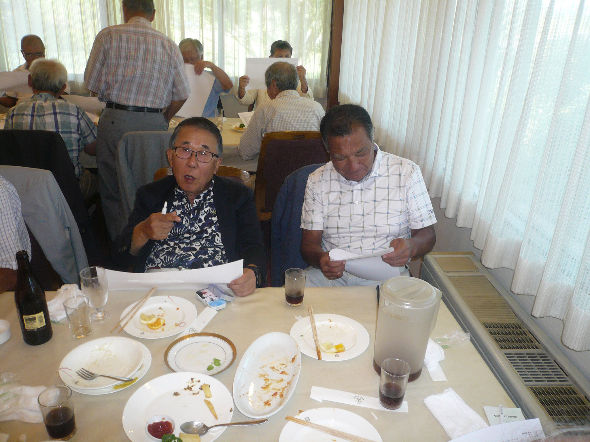 優勝した倉泉さん会食中