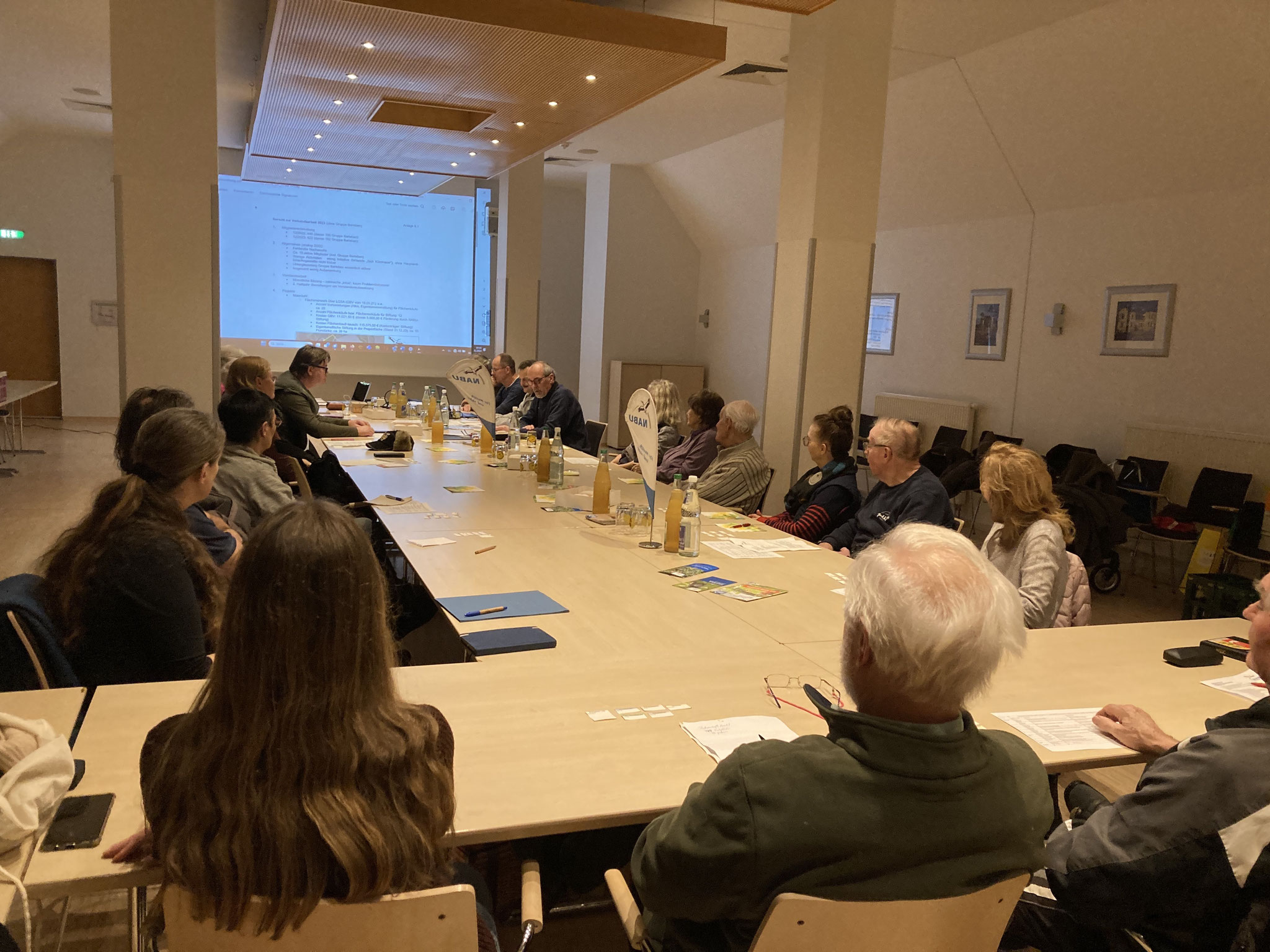 Während des Geschäftsberichts_3: Foto: Michael Wetzel