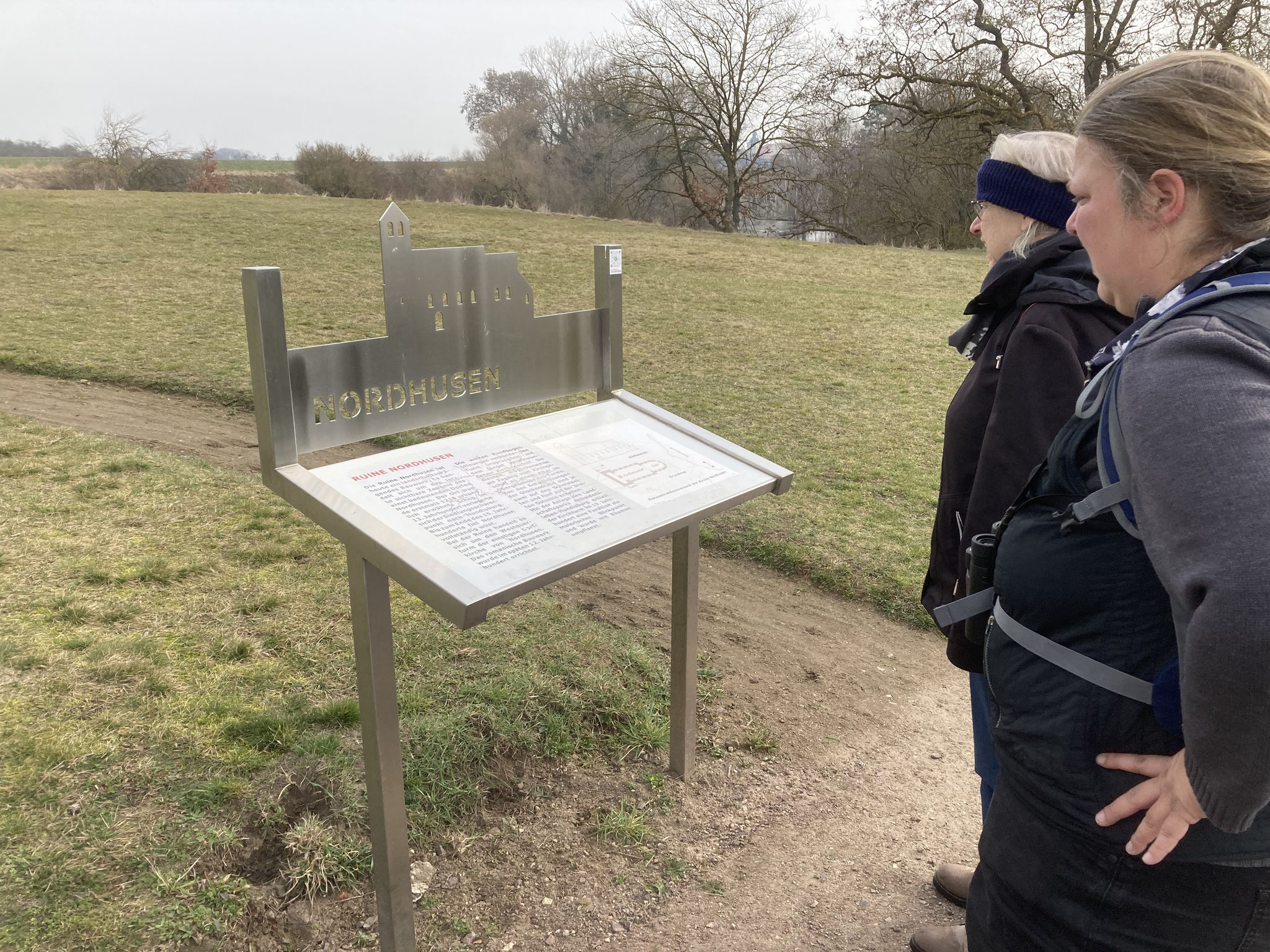 An der Ruine Nordhusen; Foto: Michael Wetzel