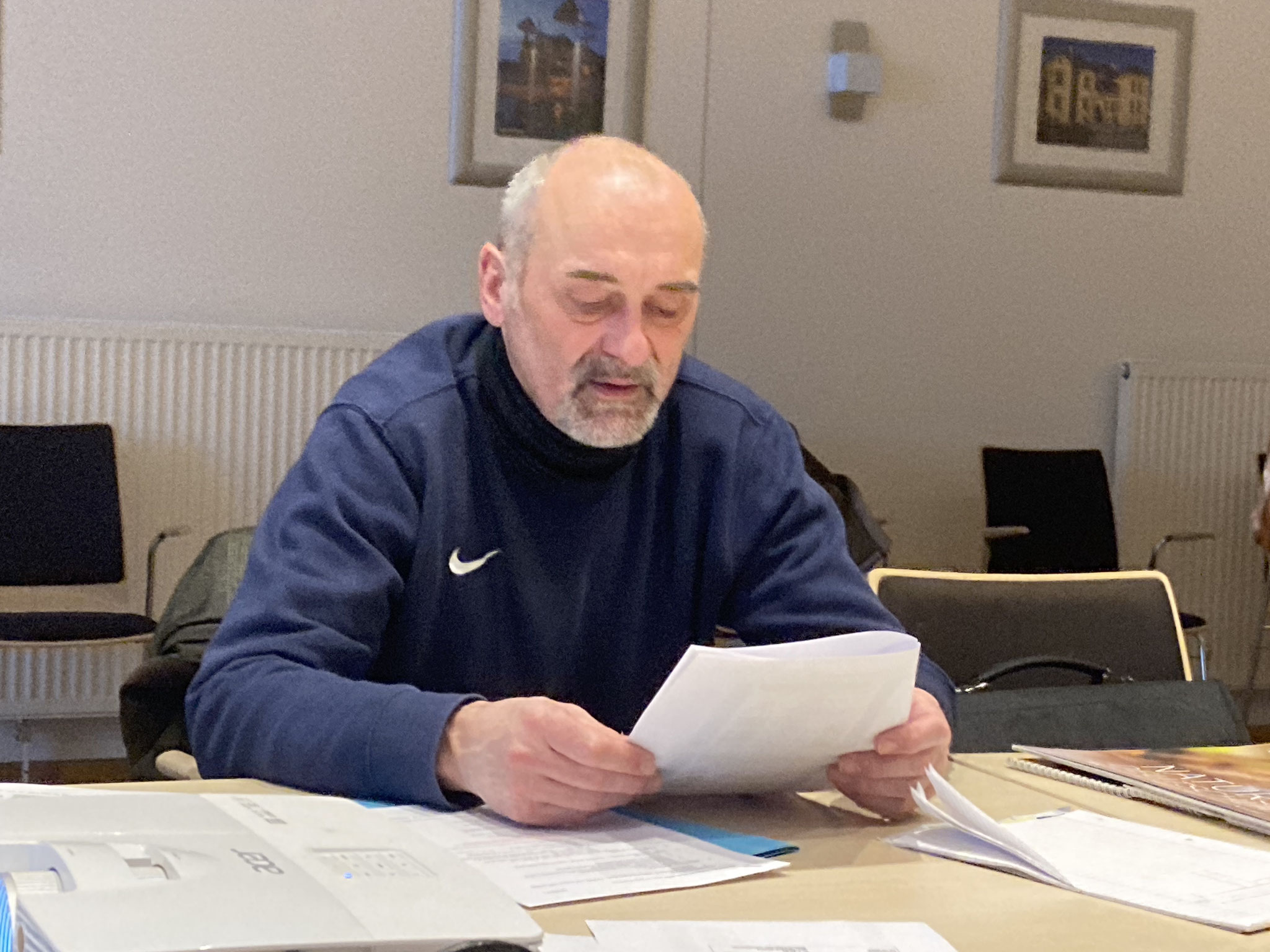 Vorsitzender Falk Höhne beim Bericht des Vorstandes; Foto: Michael Wetzel