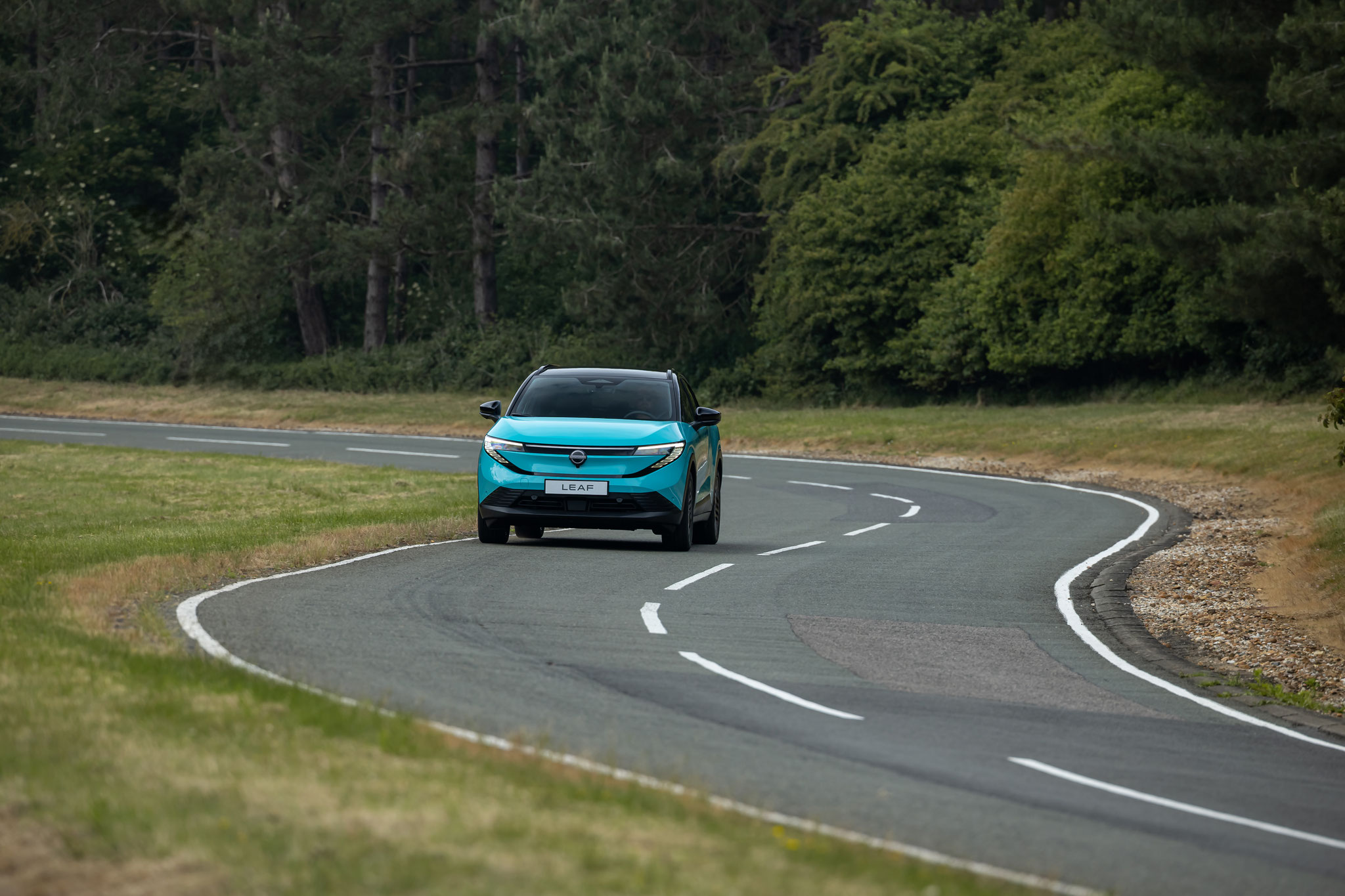 Nissan LEAF 2025