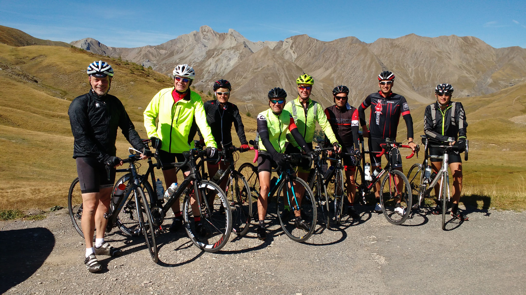 Klaar voor de afdaling van de col d'Allos naar Barcelonnette