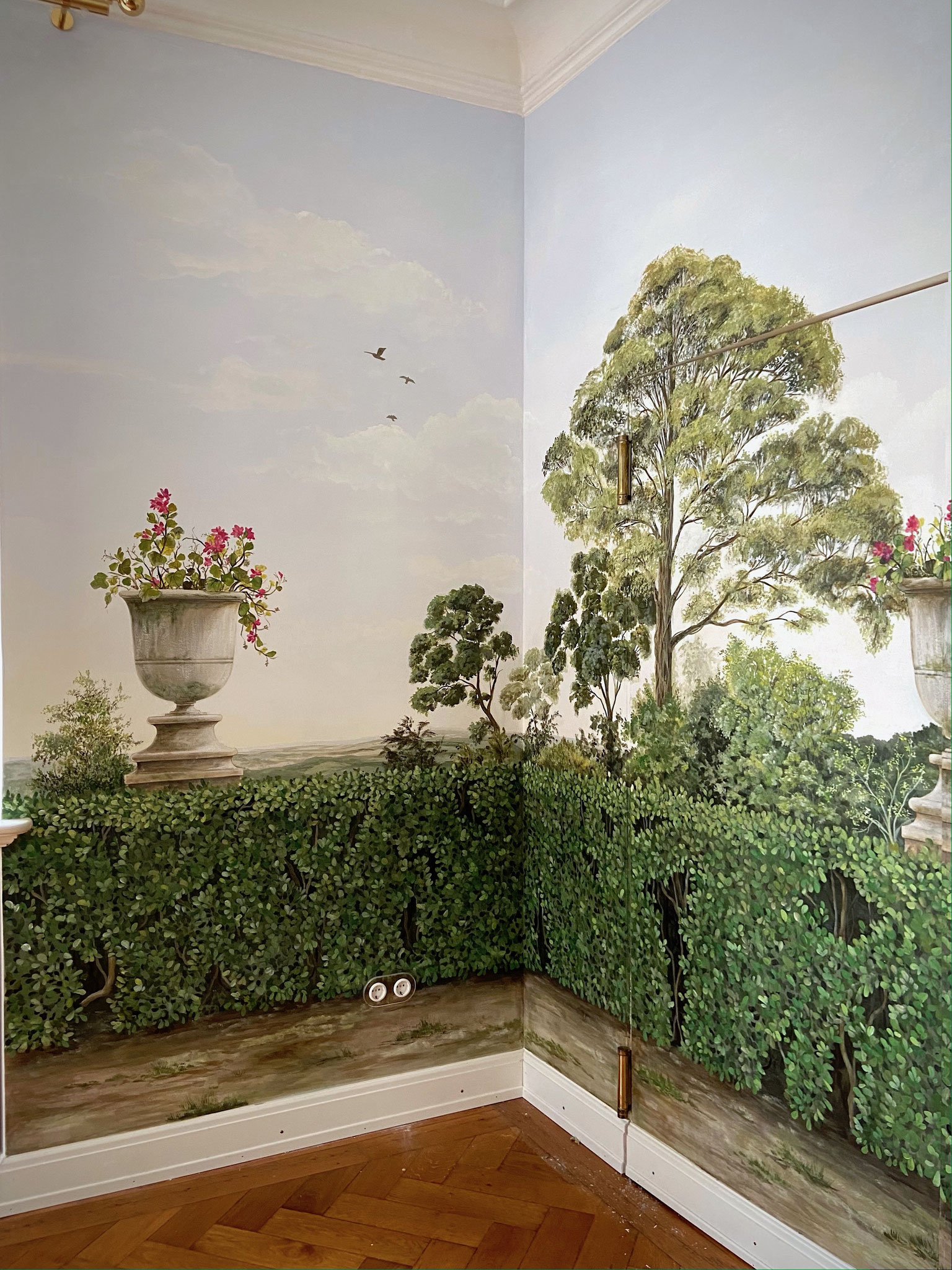 WALL PAINTINGS Marie's Painted Worlds