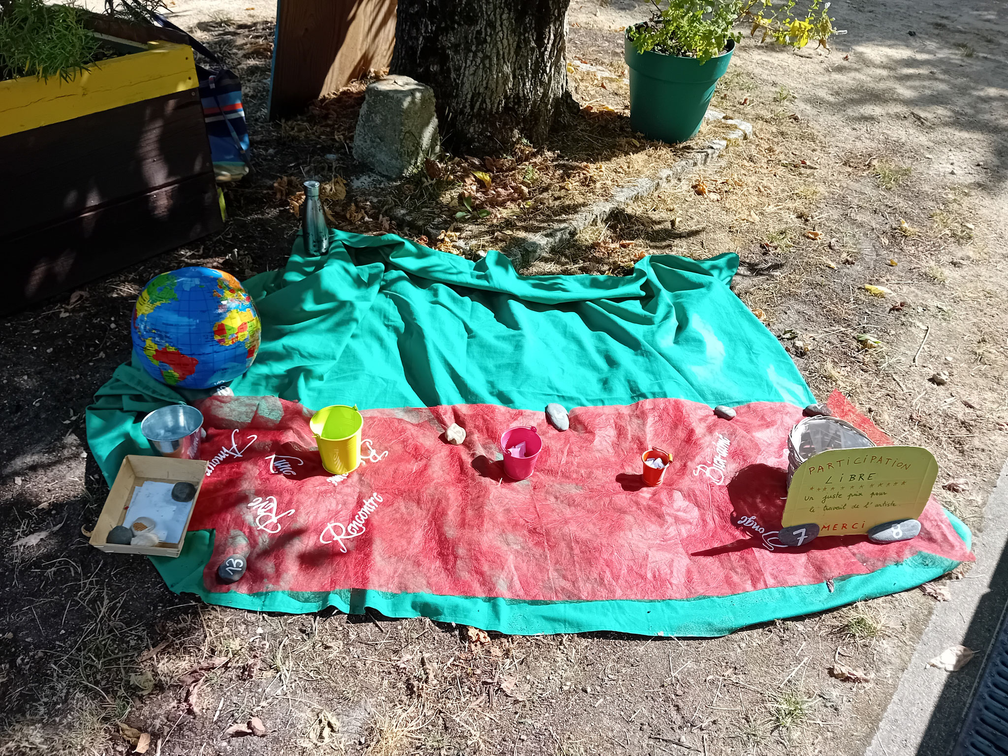 Installation à la Maison Garbay, café associatif à Luglon (40)