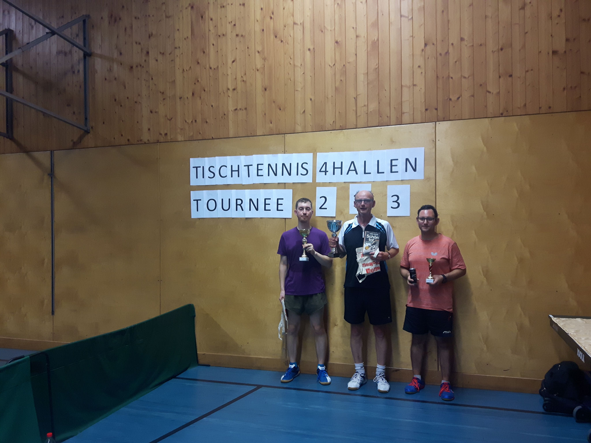 Siegerfoto Bewerb C: v.l.n.r. Zoltan Andervald (STRA) (Platz 2), Stefan Gudenus (HAK) (Sieger), Alexander Fletl (SSTO) (Platz 3)