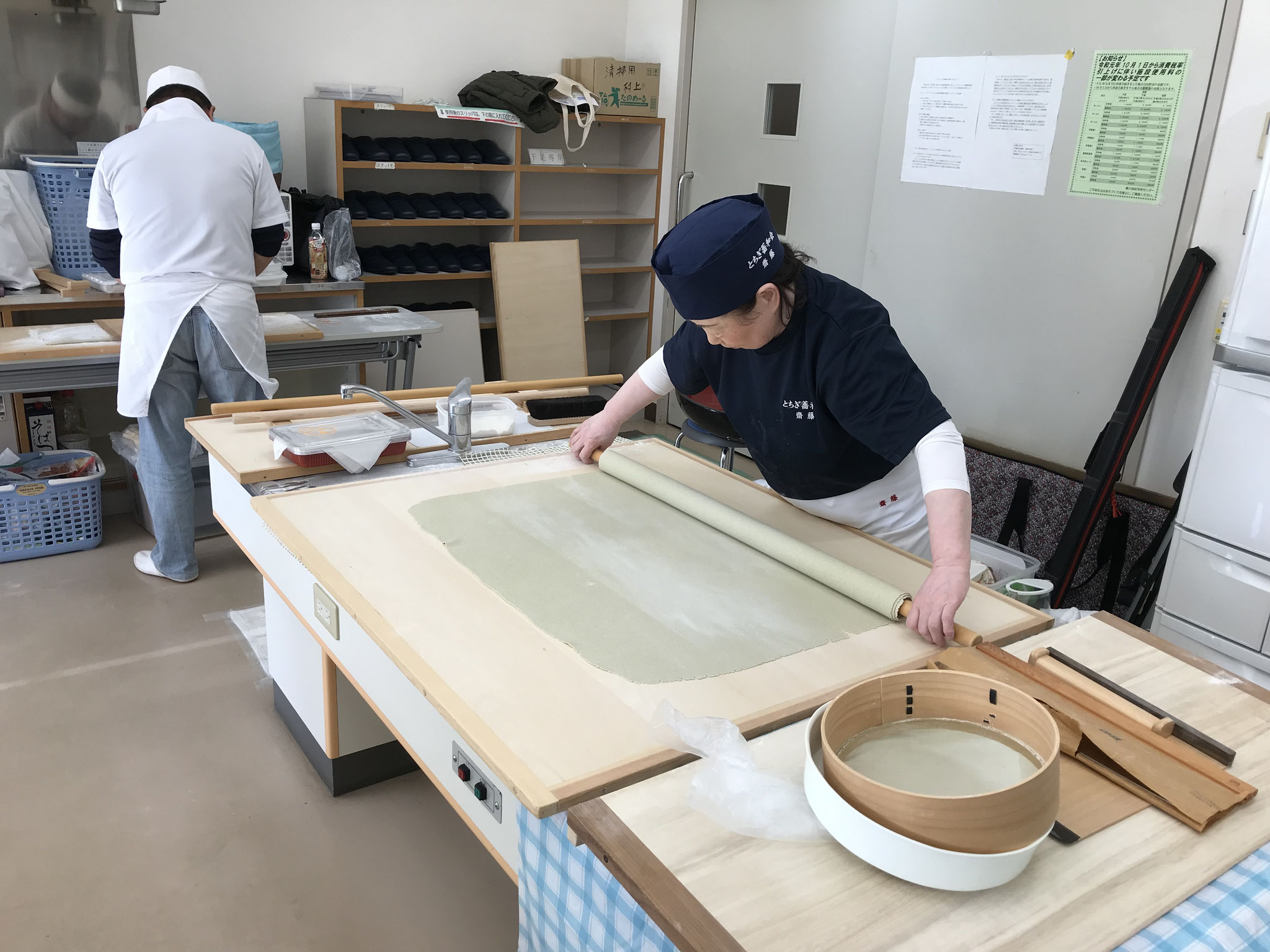 越前産のそば粉を精鋭が腕を振るい