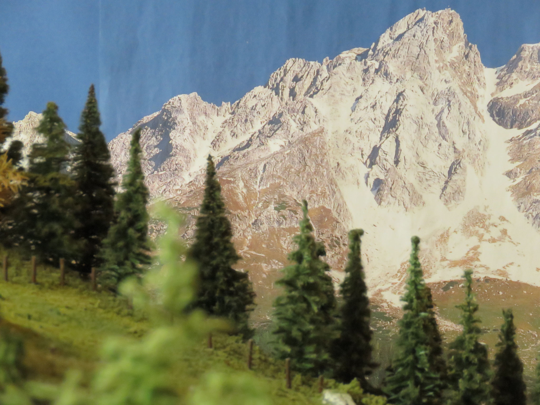 Modellbahn-Hintergrund H0 - hrkloetschbergbahn