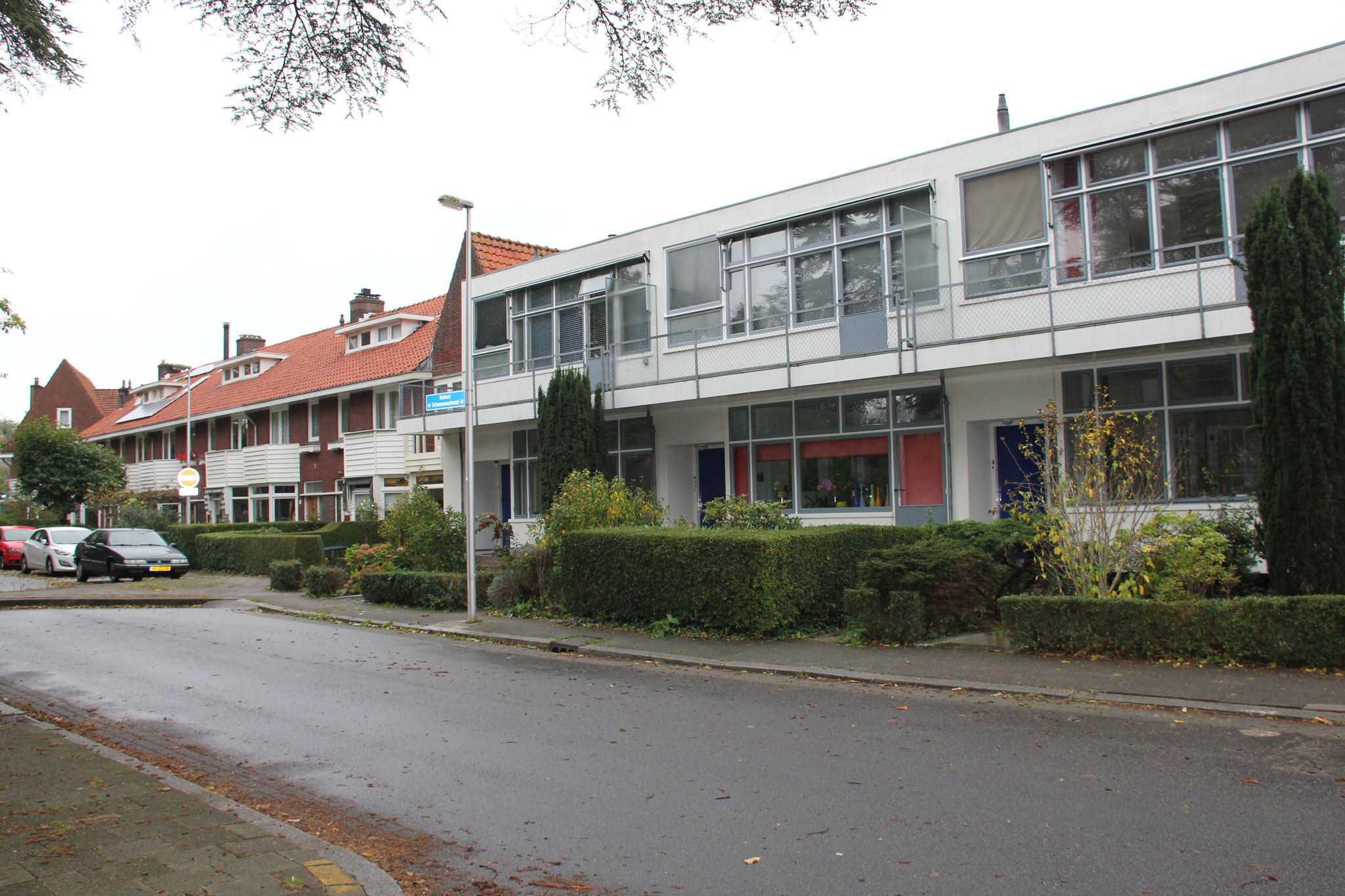 Rietveldhuizen, gebouwd in een traditionele wijk